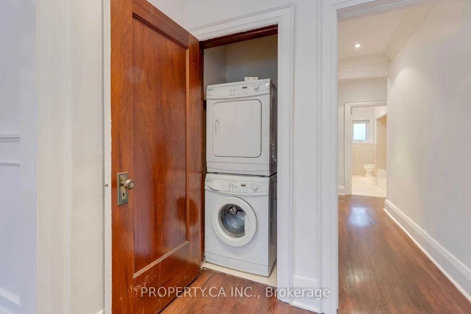 460 Oriole Parkway, #Main