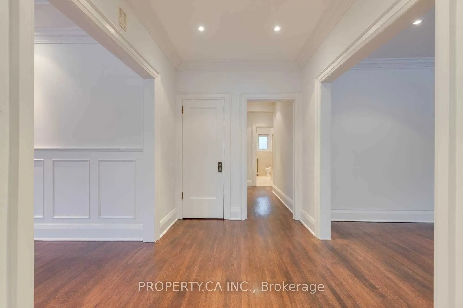 460 Oriole Parkway, #Main