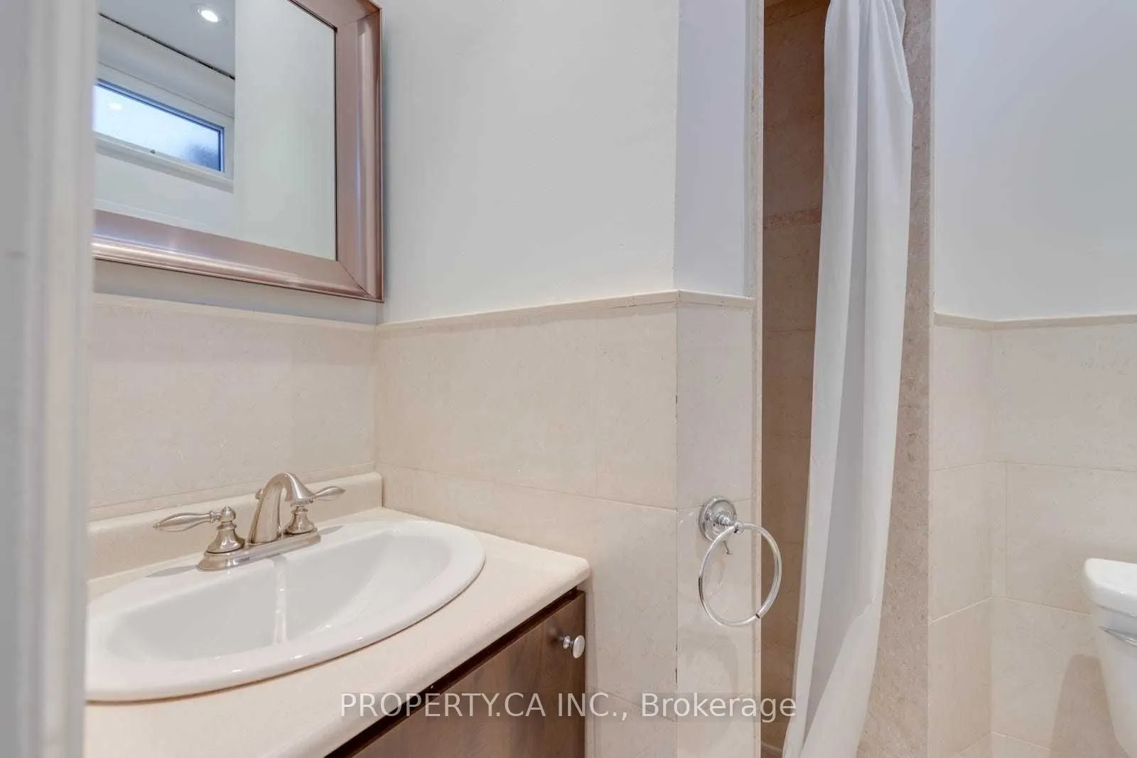 460 Oriole Parkway, #Main