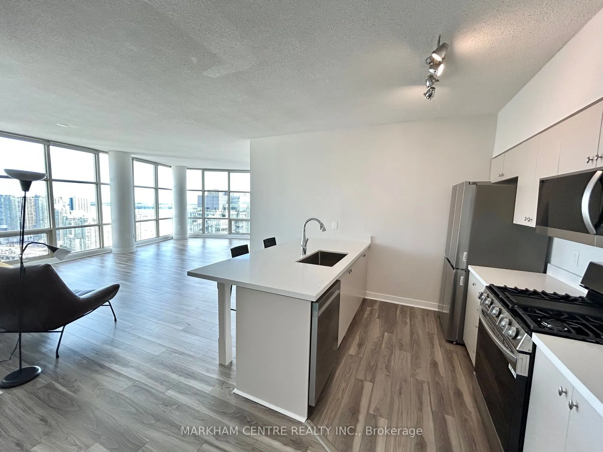 10 Navy Wharf Court, #4307