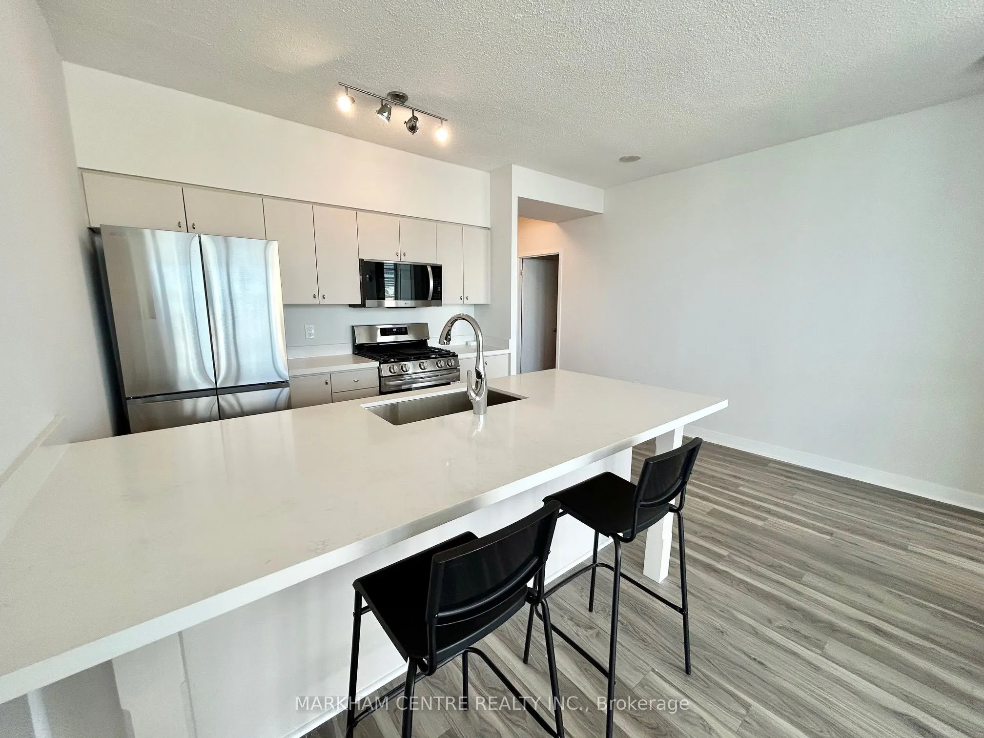 10 Navy Wharf Court, #4307