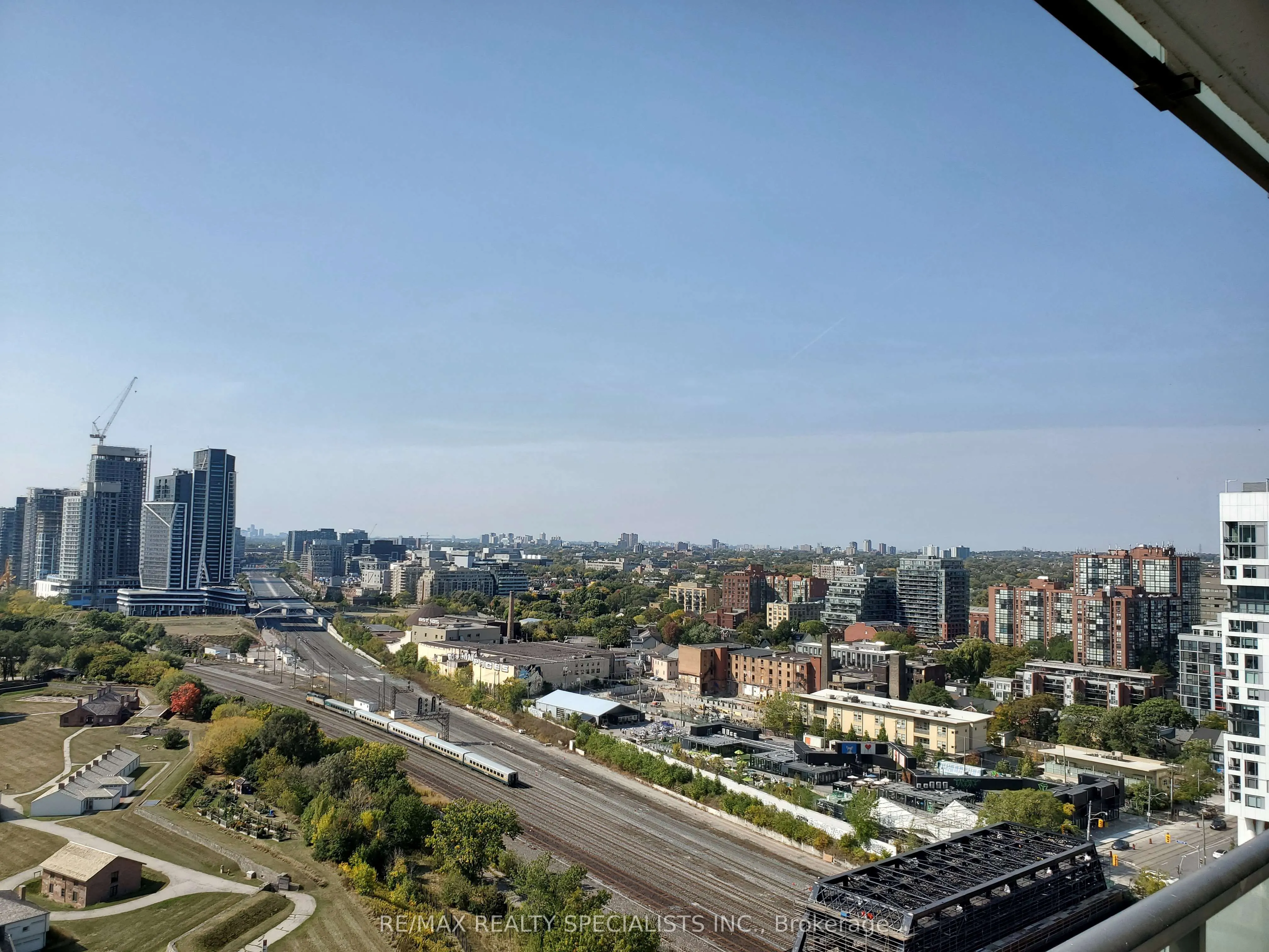 170 Fort York Boulevard, #1901