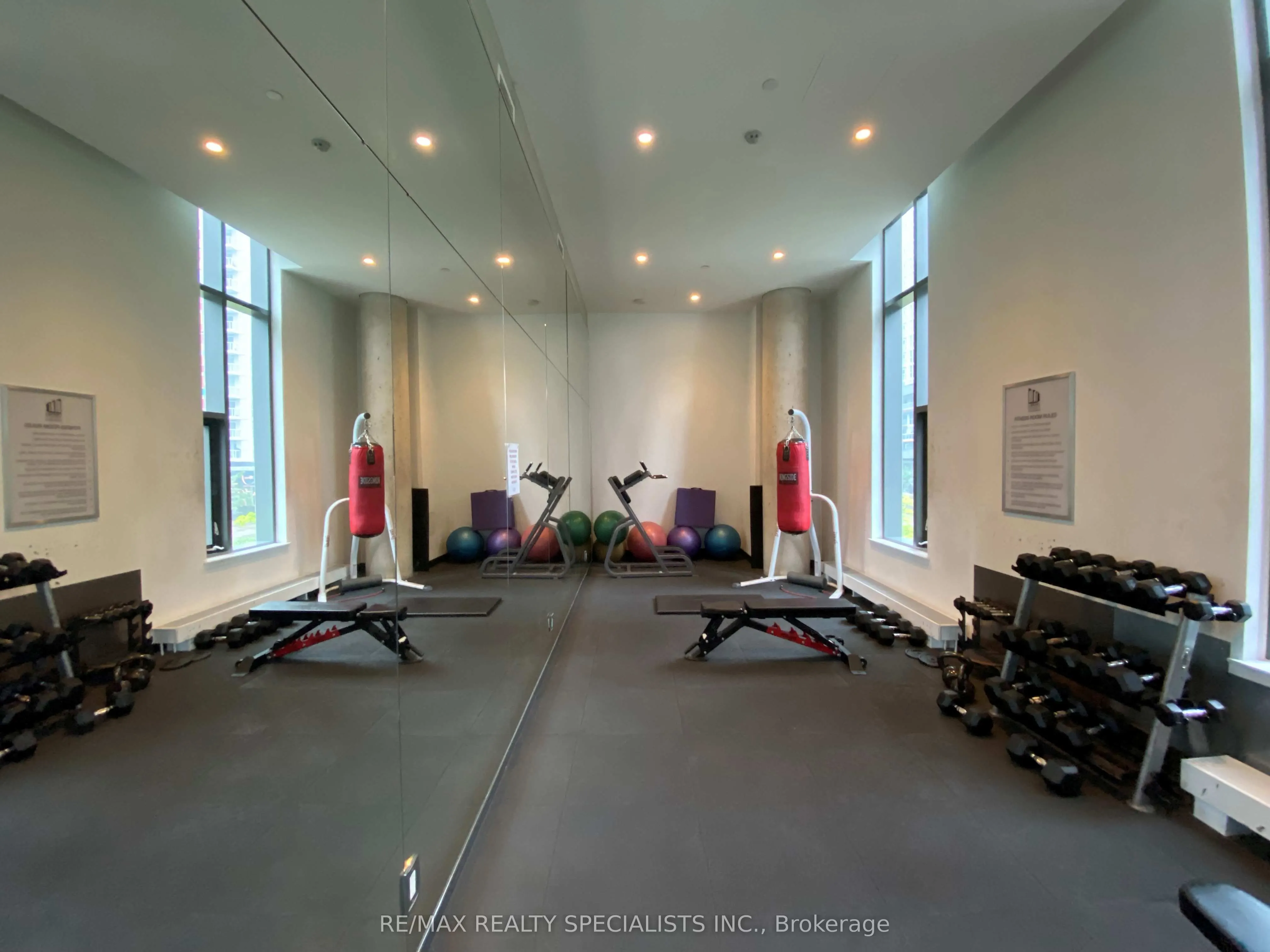 170 Fort York Boulevard, #1901