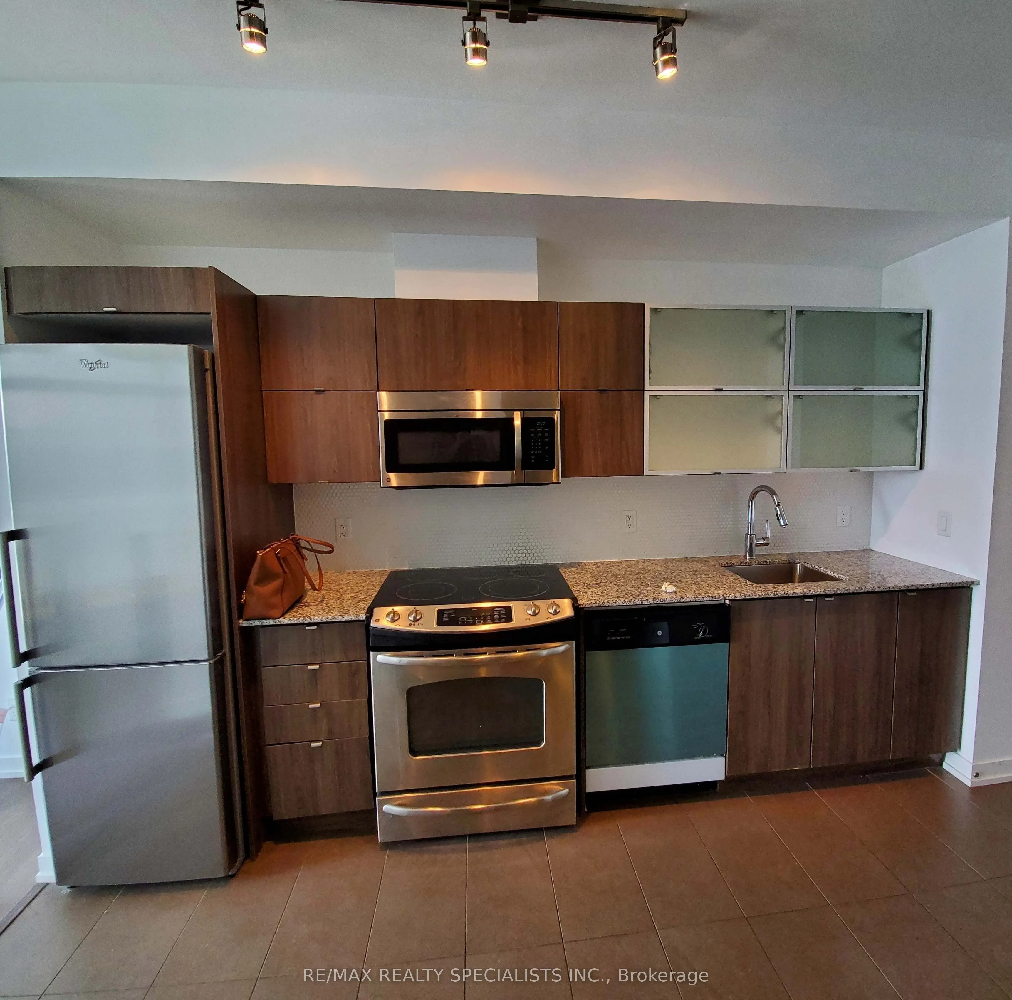 170 Fort York Boulevard, #1901