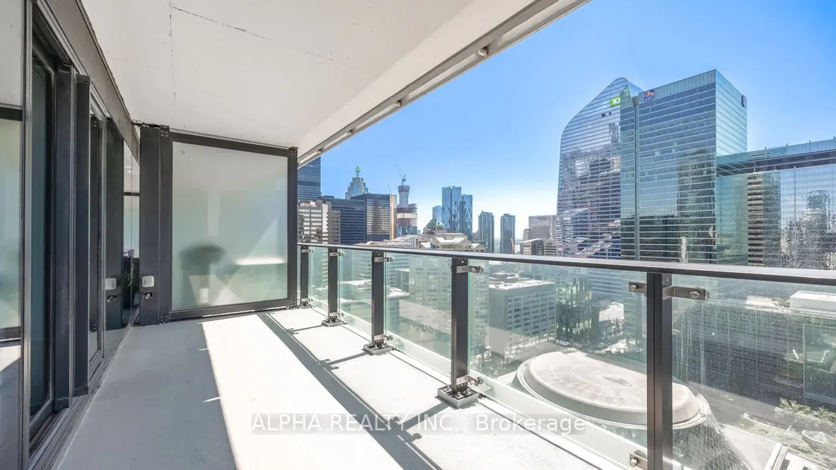 224 King Street W, #2506