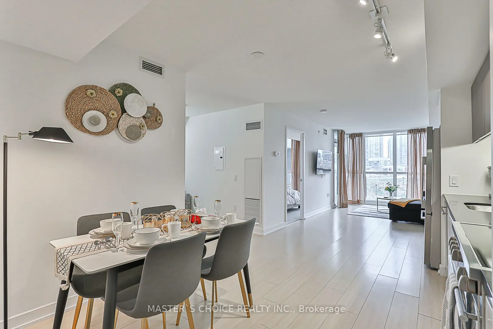 75 Queens Wharf Road, #506