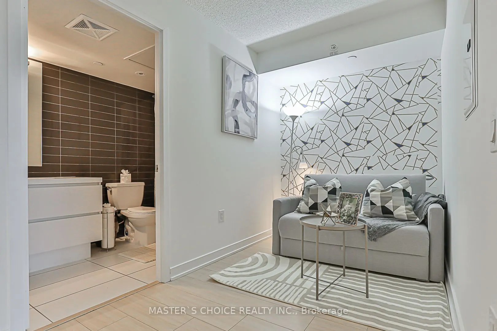75 Queens Wharf Road, #506
