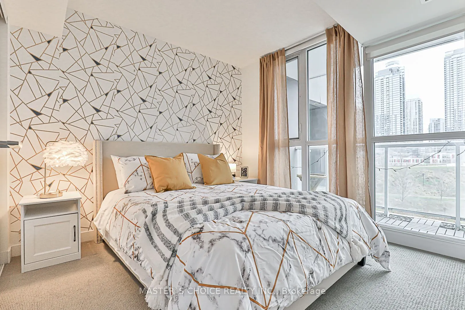 75 Queens Wharf Road, #506
