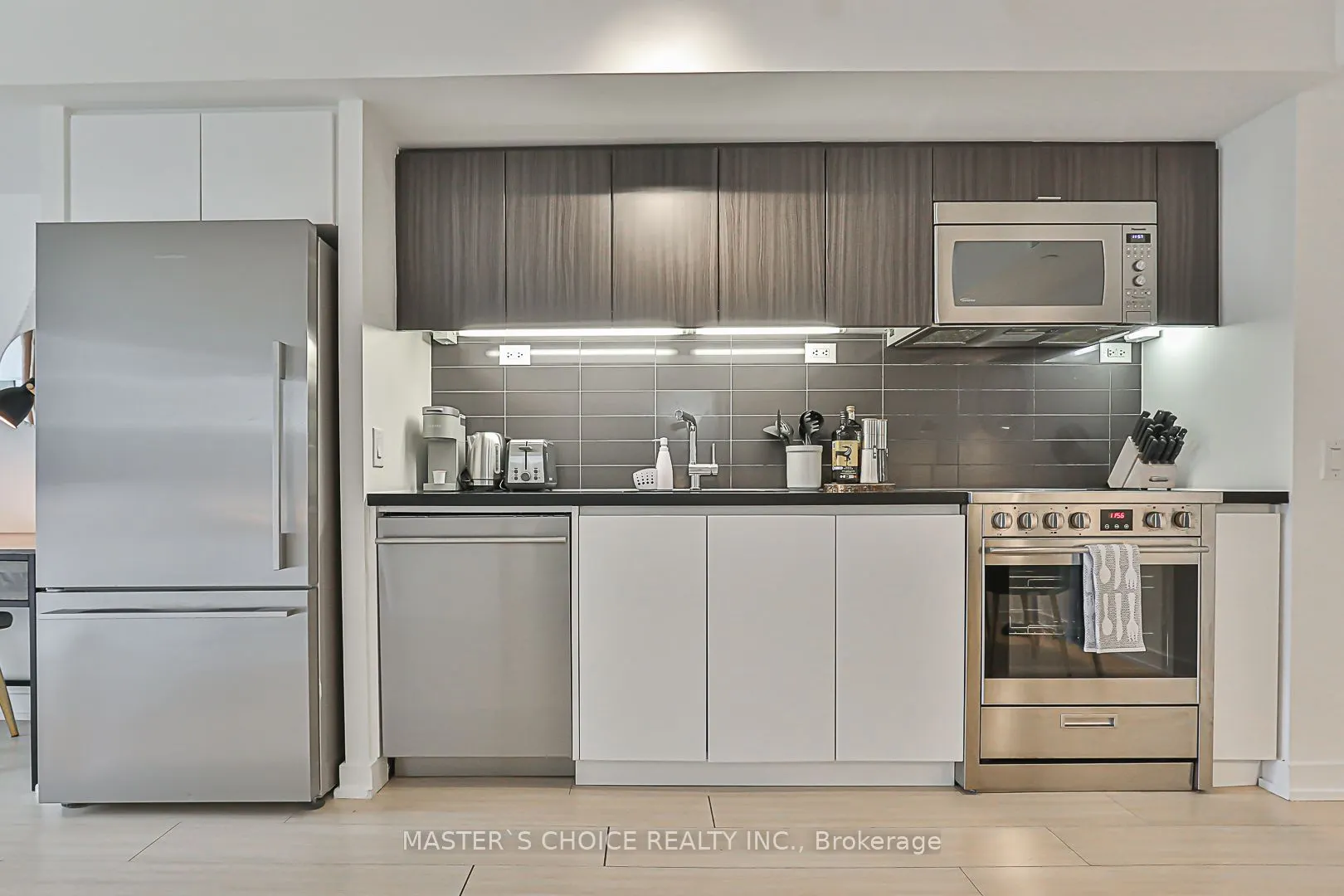 75 Queens Wharf Road, #506