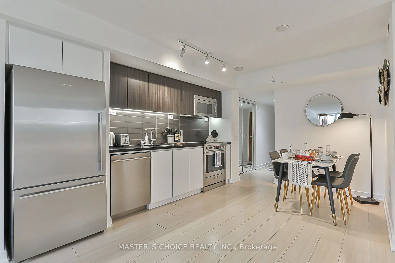 75 Queens Wharf Road, #506