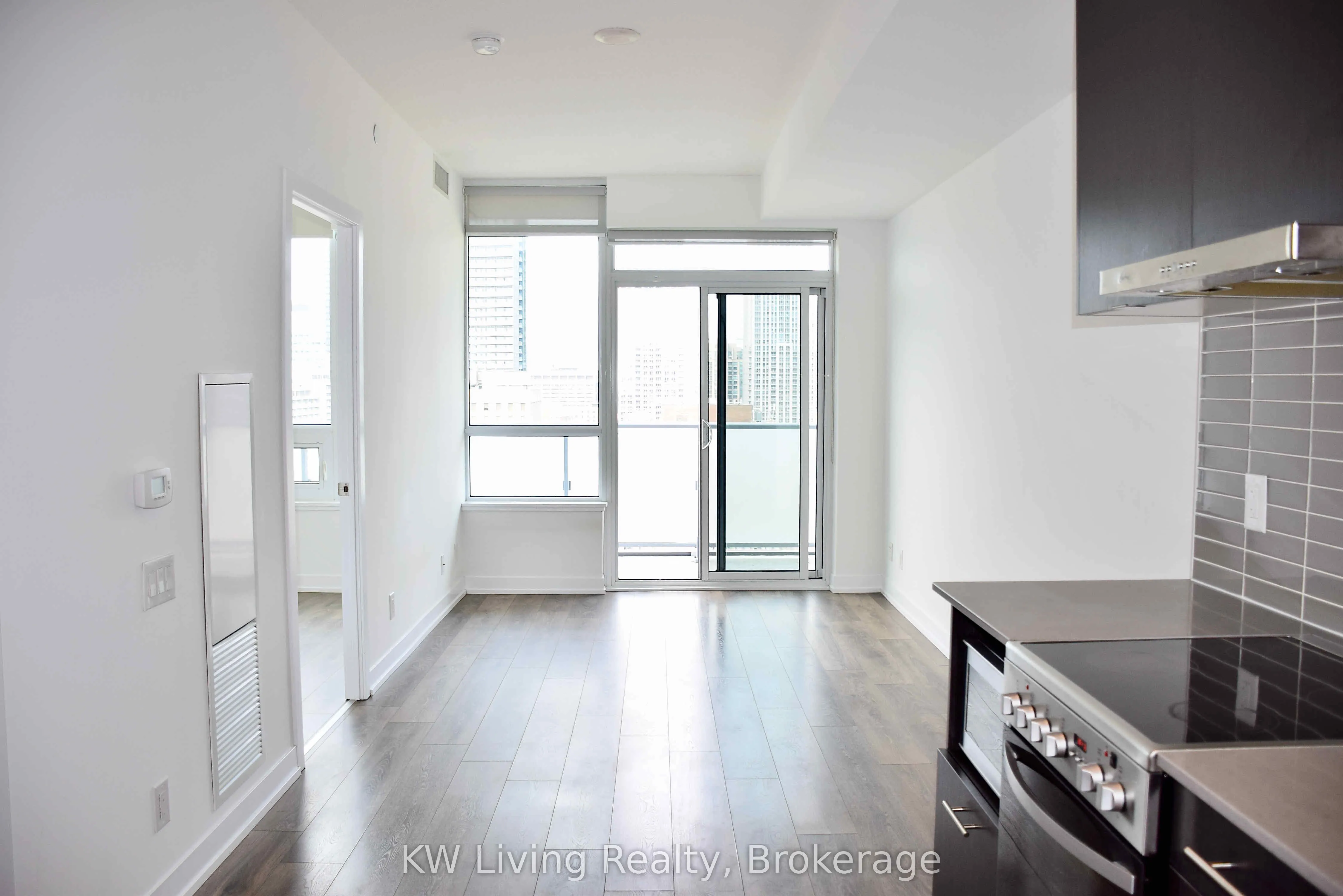 365 Church Street, #2512