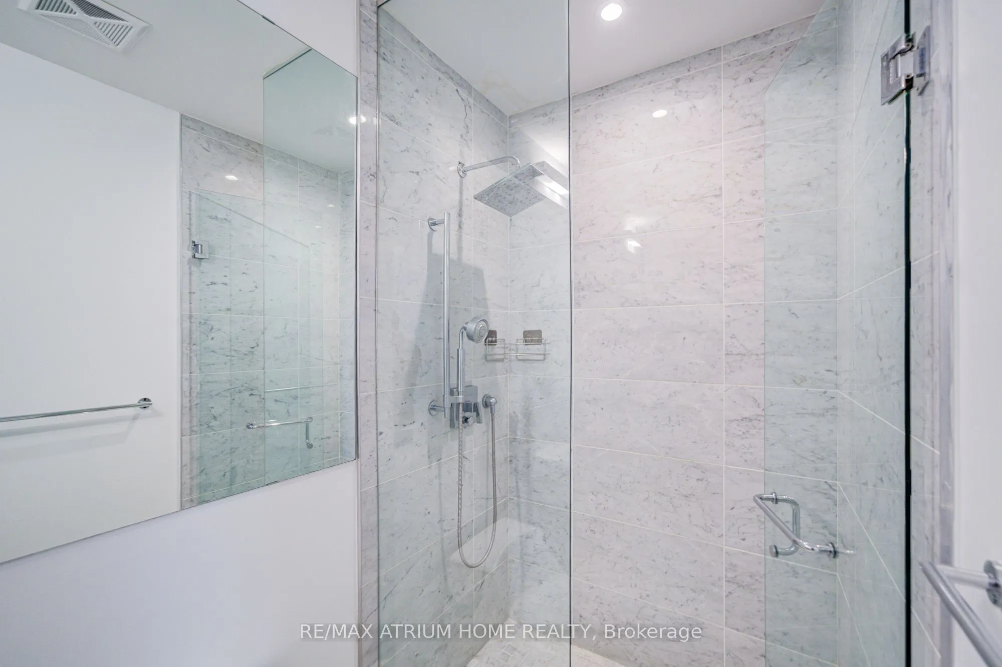 50 Charles Street E, #5004