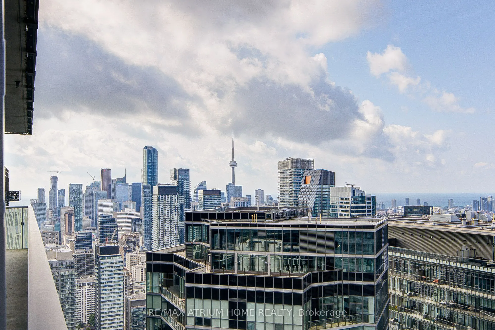 50 Charles Street E, #5004