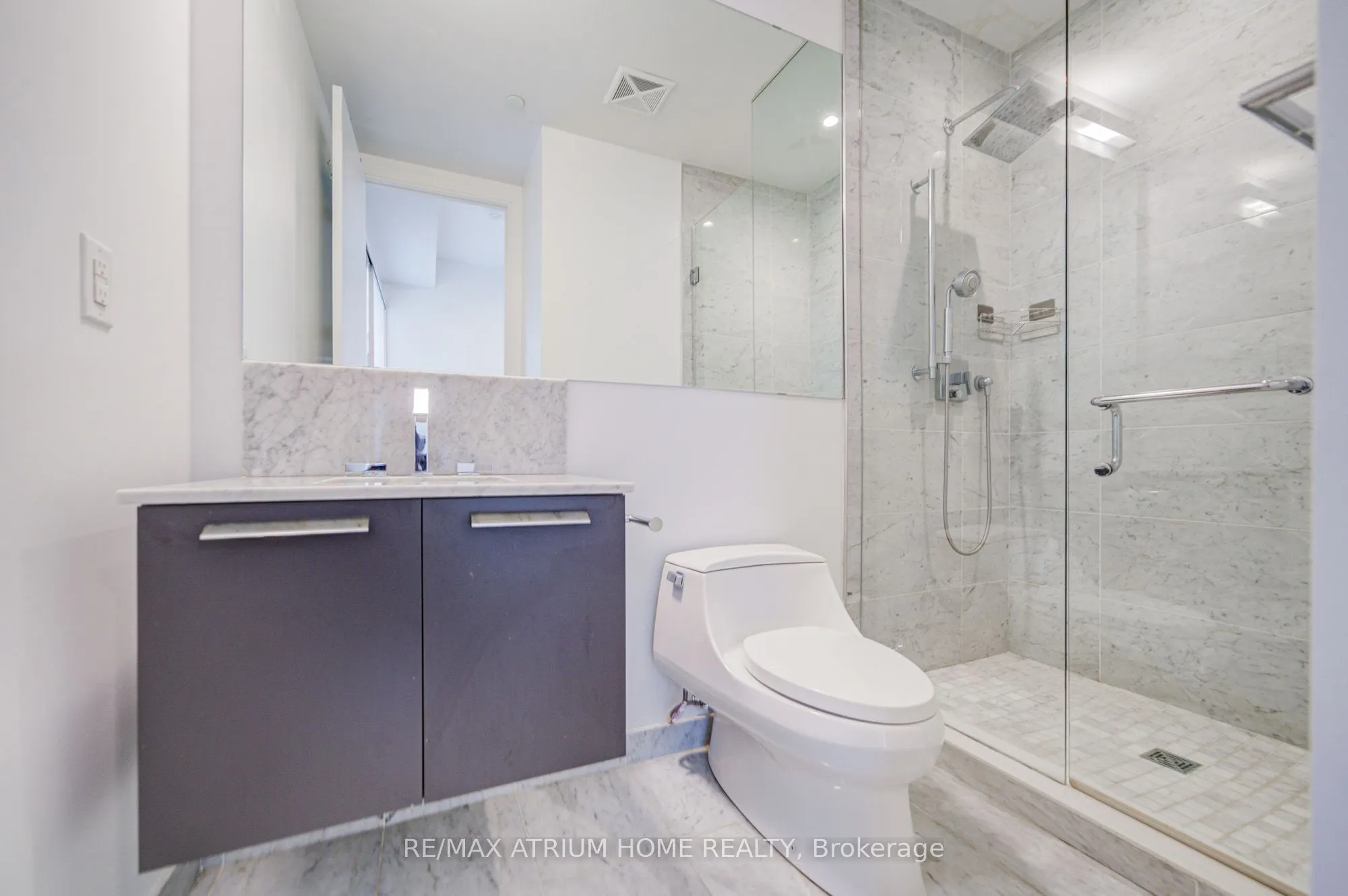 50 Charles Street E, #5004