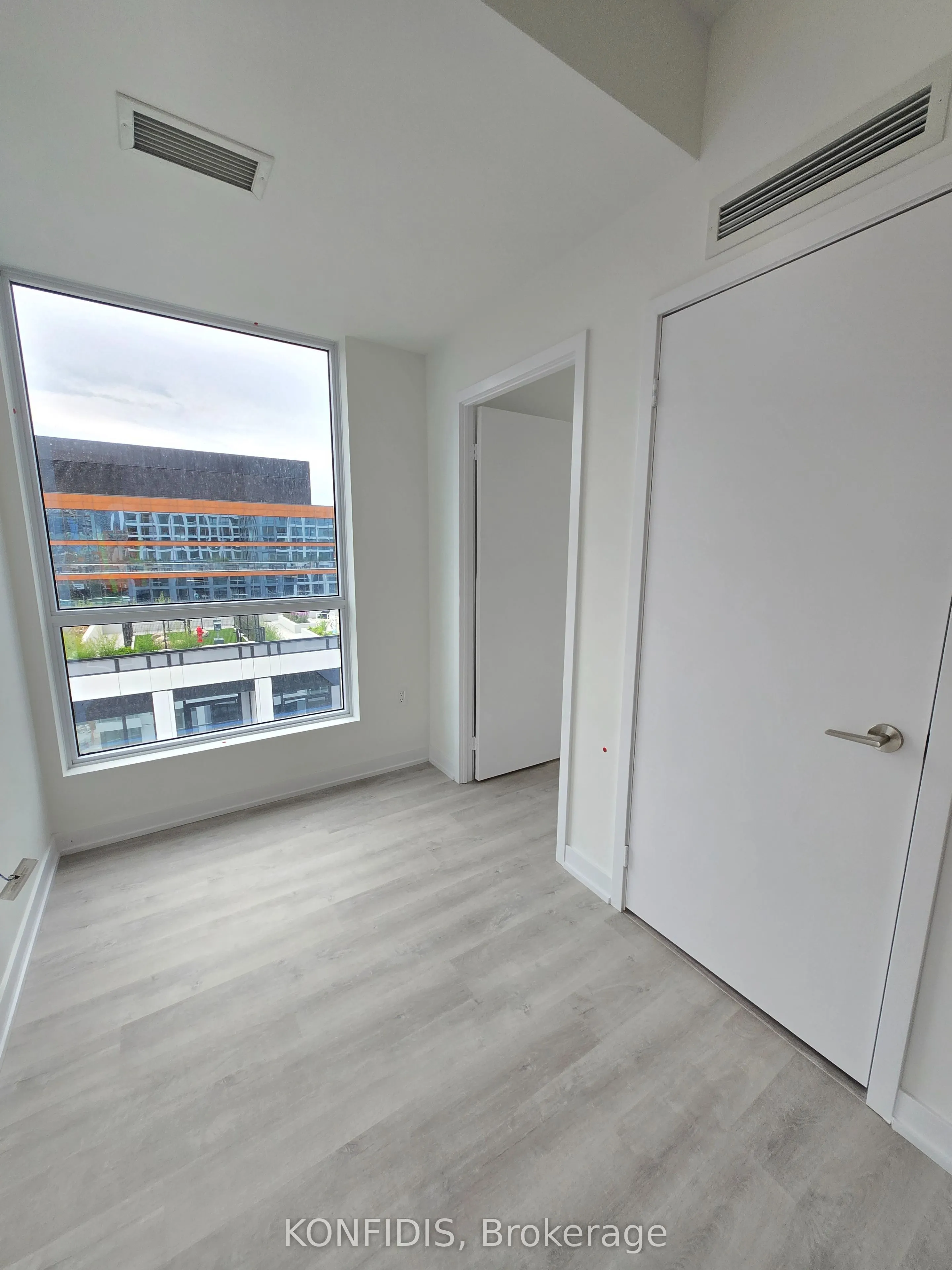 15 Richardson Street, #1306