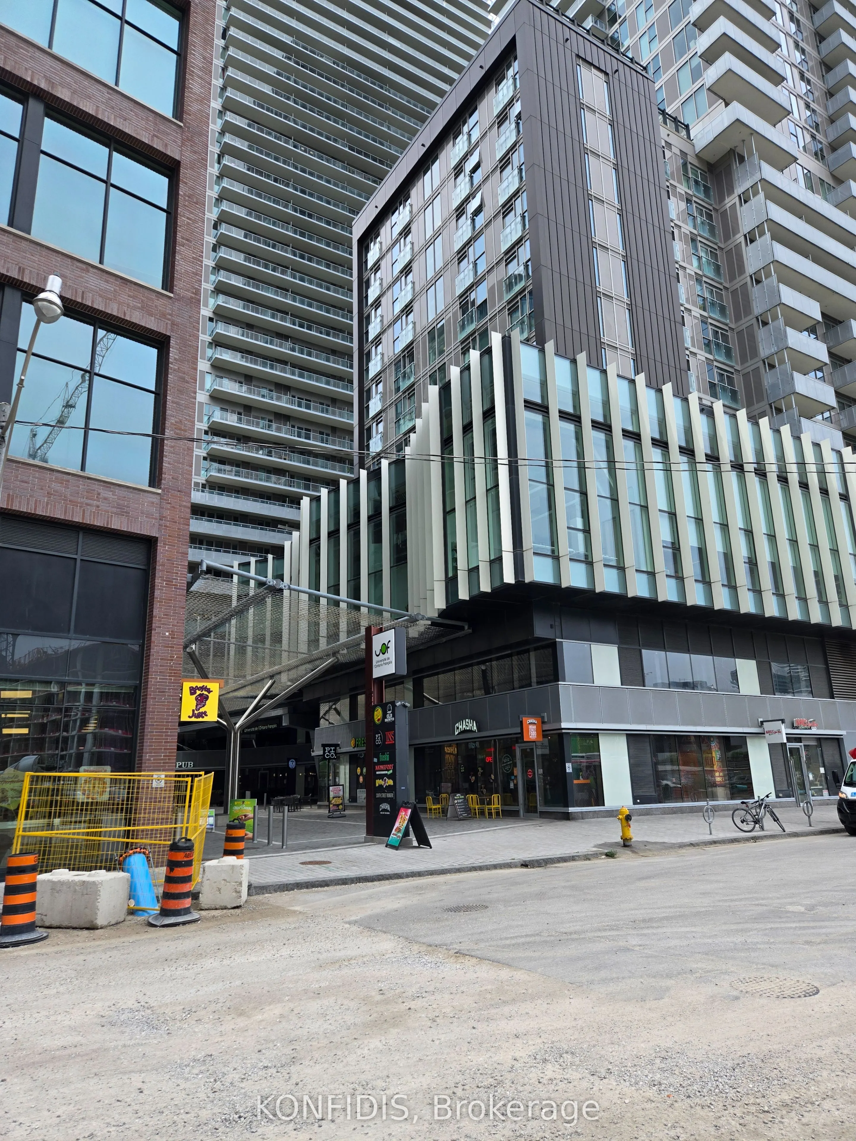 15 Richardson Street, #1306