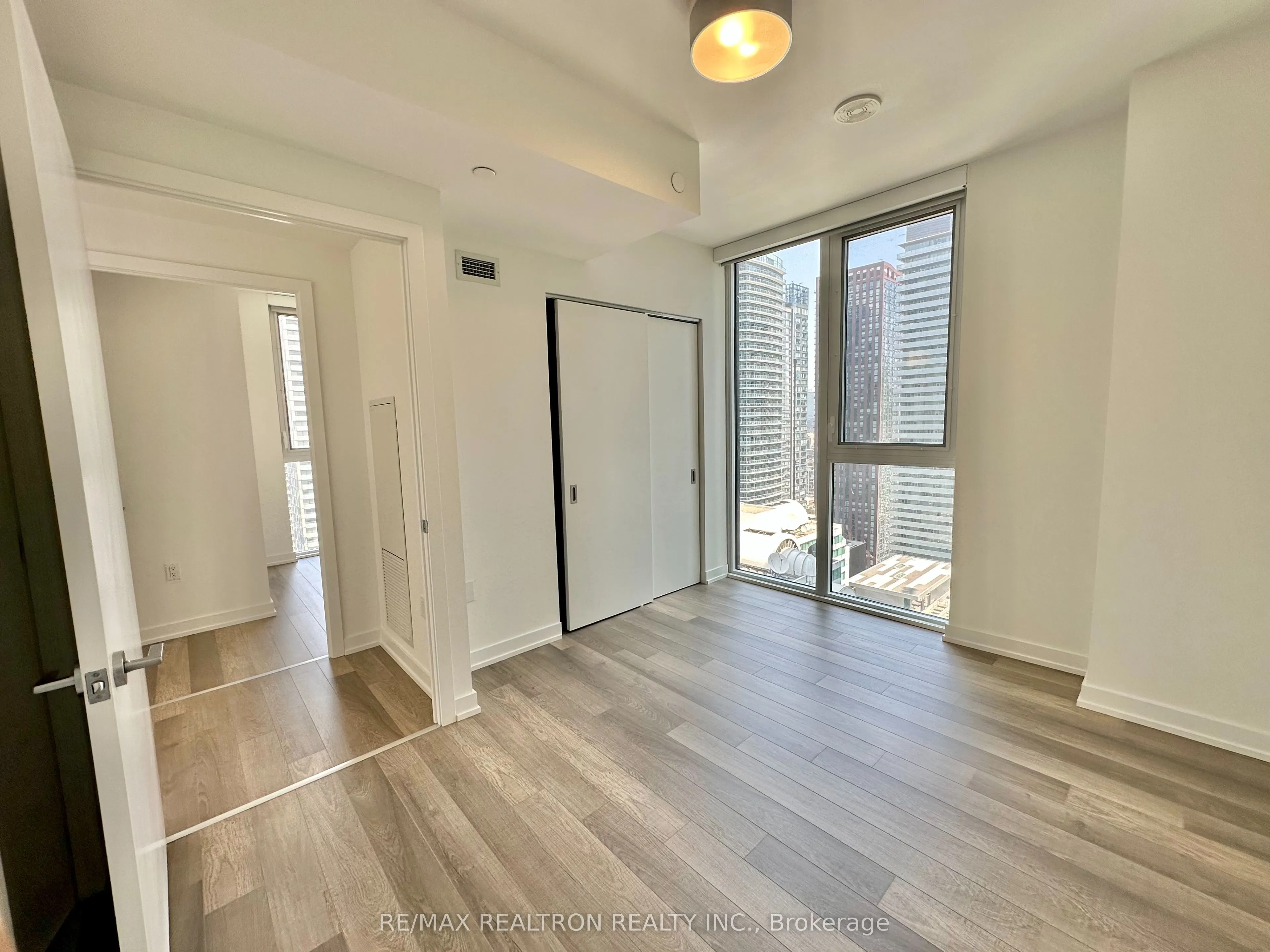 357 King Street W, #2703