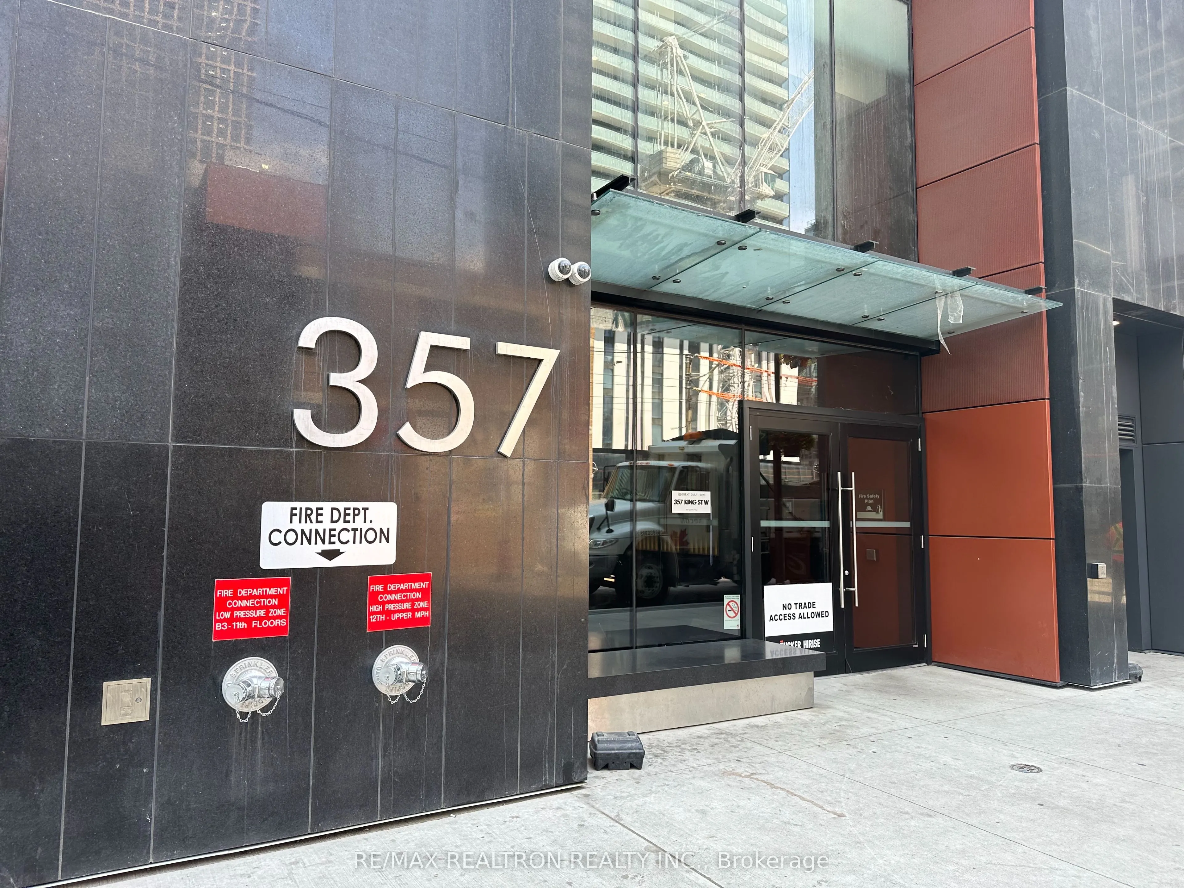357 King Street W, #2703