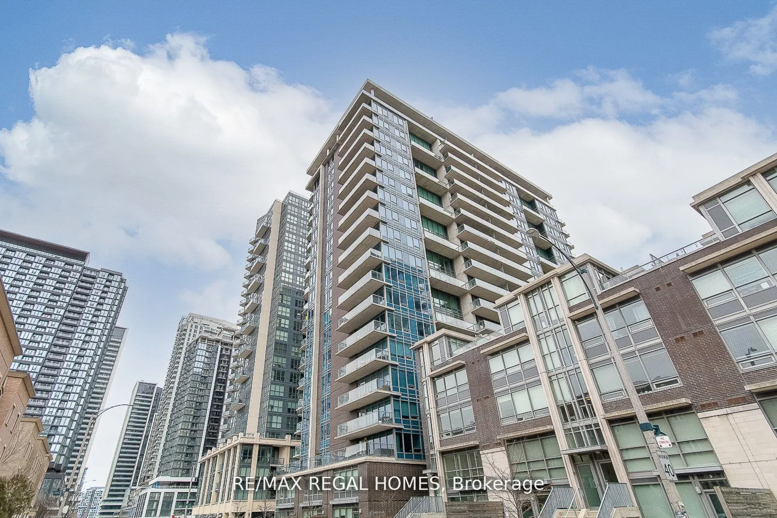 55 East Liberty Street, #512