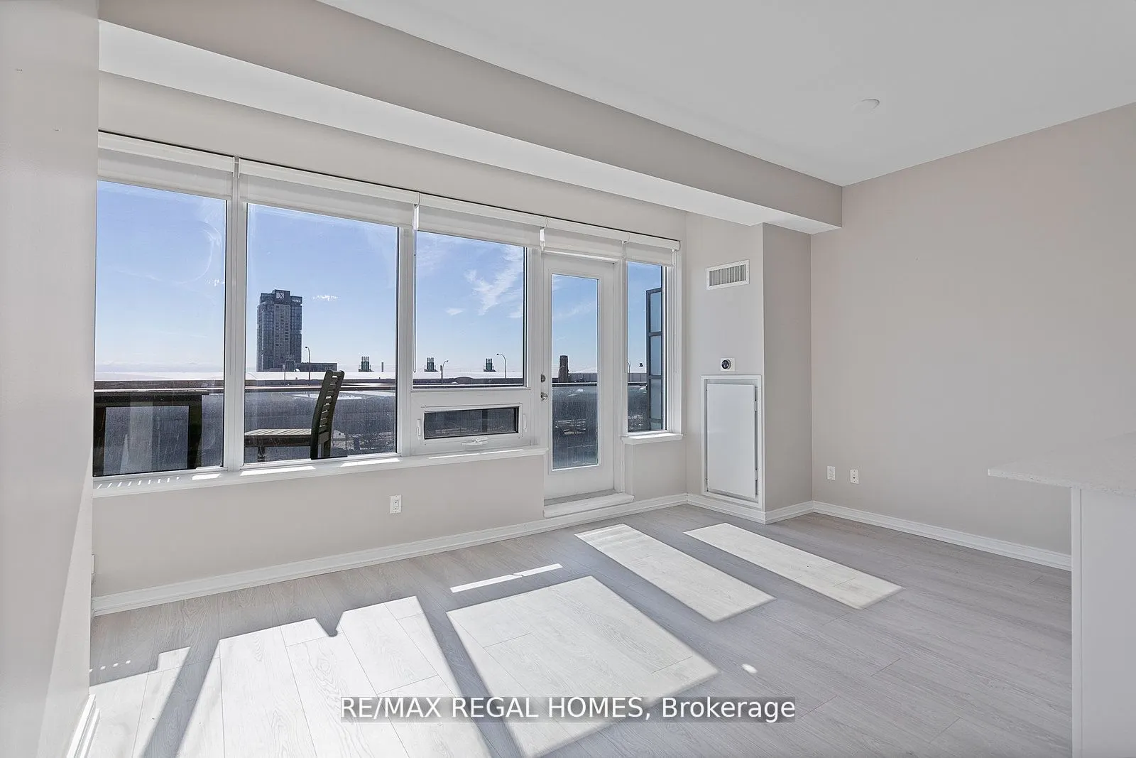 55 East Liberty Street, #512