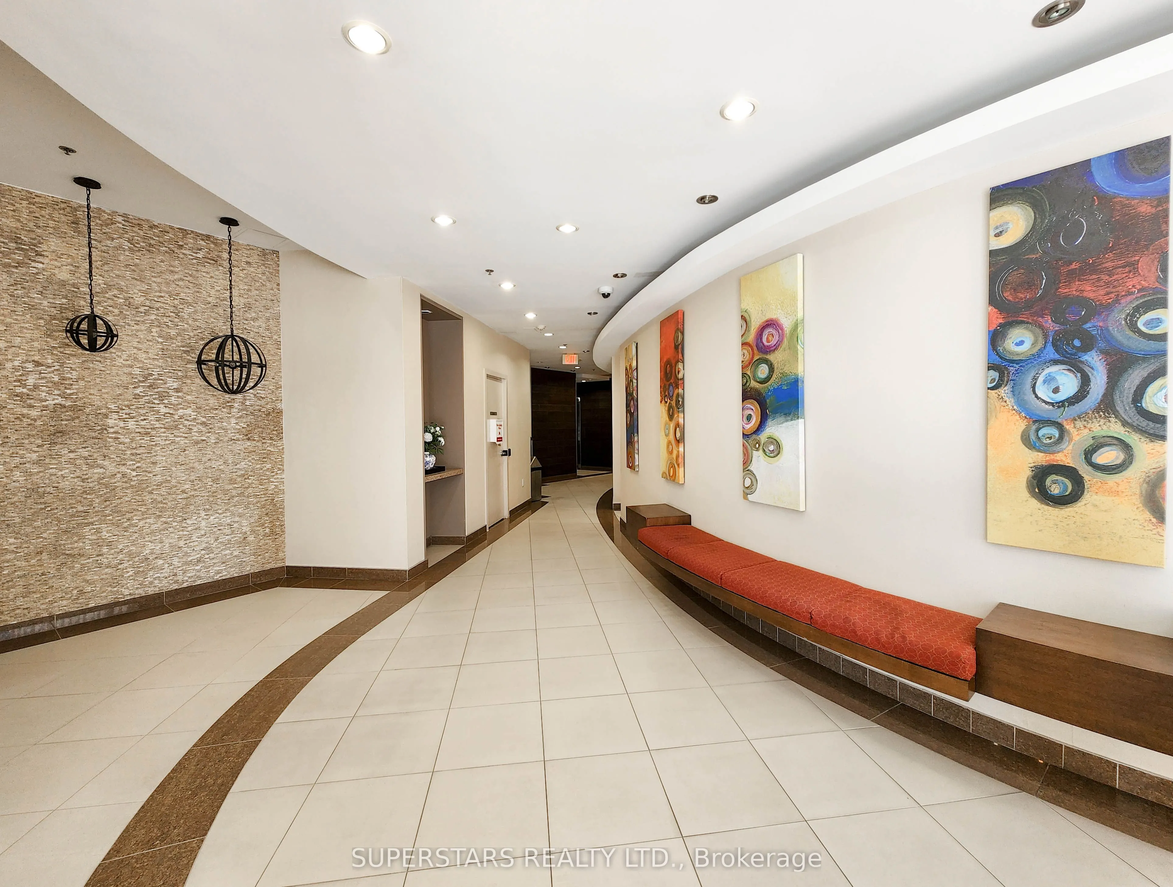 760 Sheppard Avenue W, #701