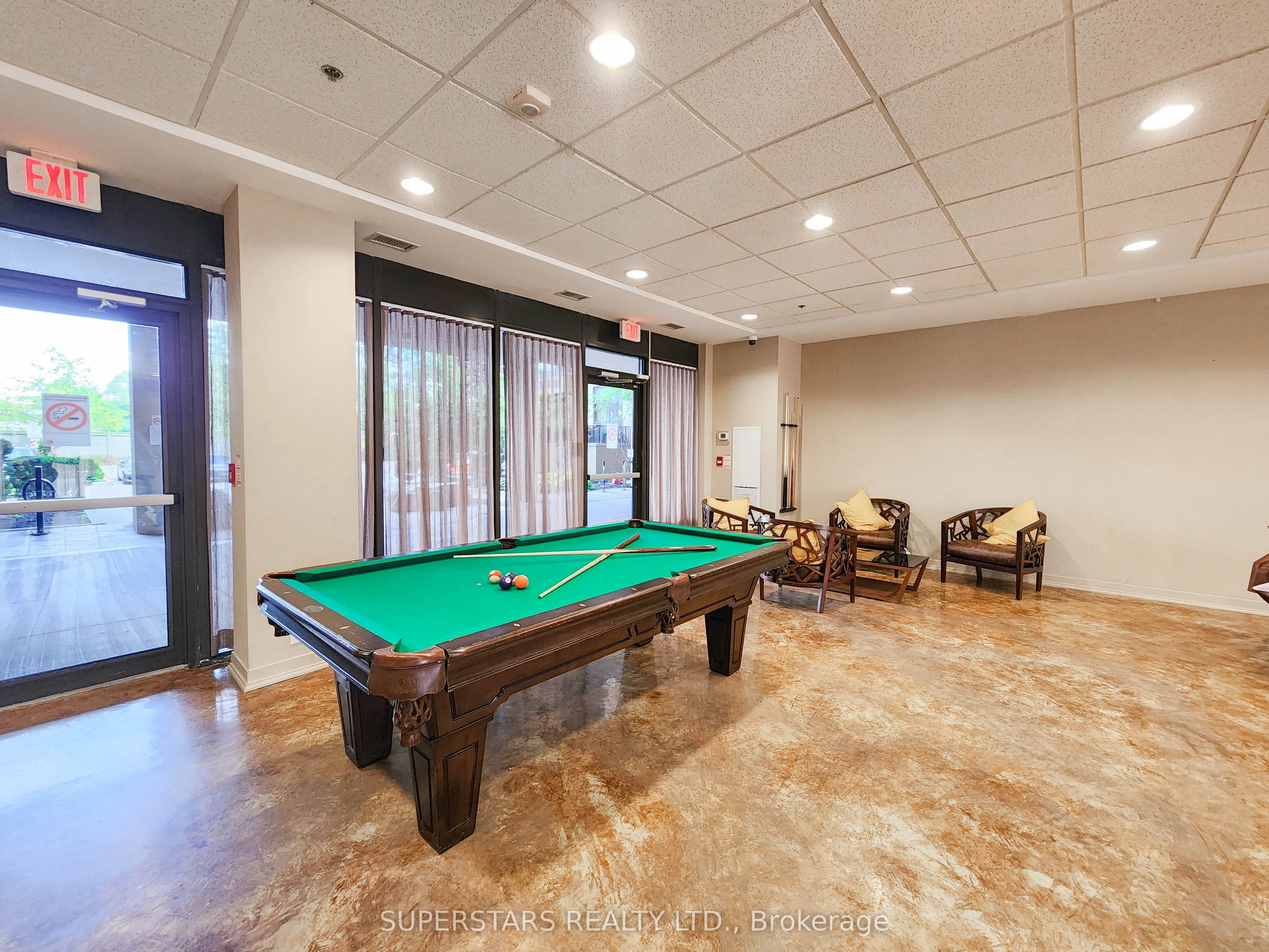 760 Sheppard Avenue W, #701
