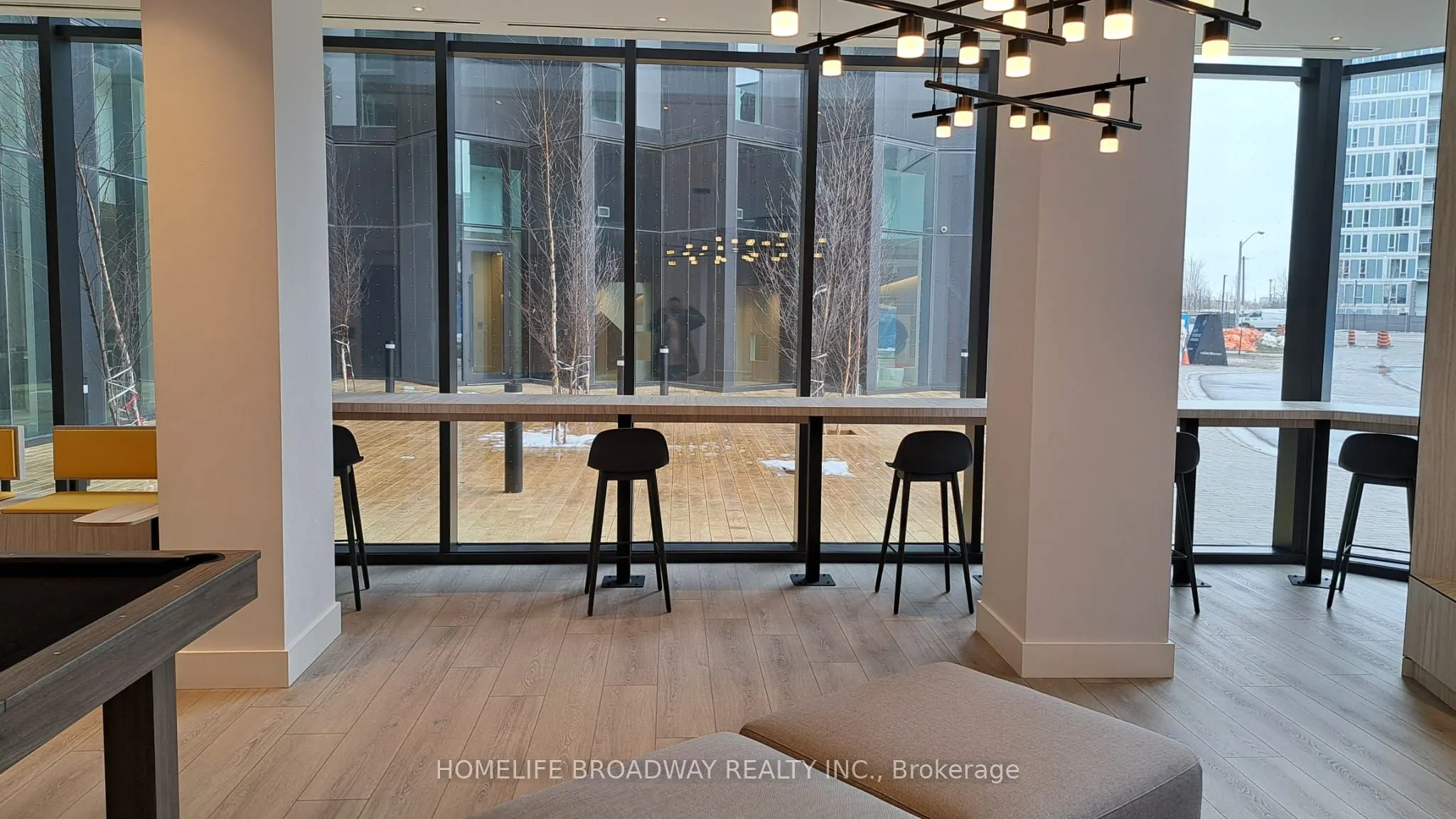 30 Tretti Way, #528