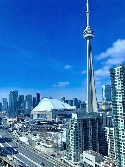 8 York Street, #2413