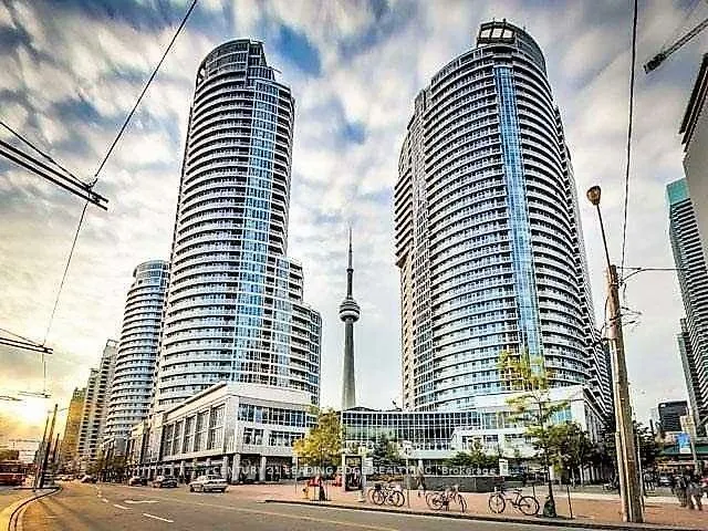 8 York Street, #2413