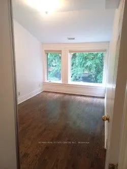 129 Walmer Road, #3