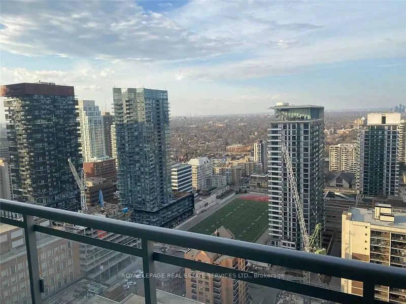 89 Dunfield Avenue, #3004