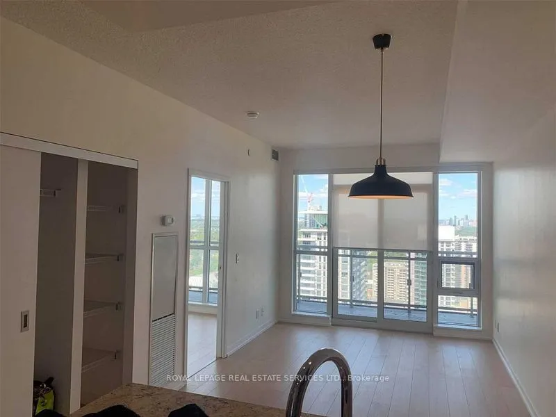 89 Dunfield Avenue, #3004