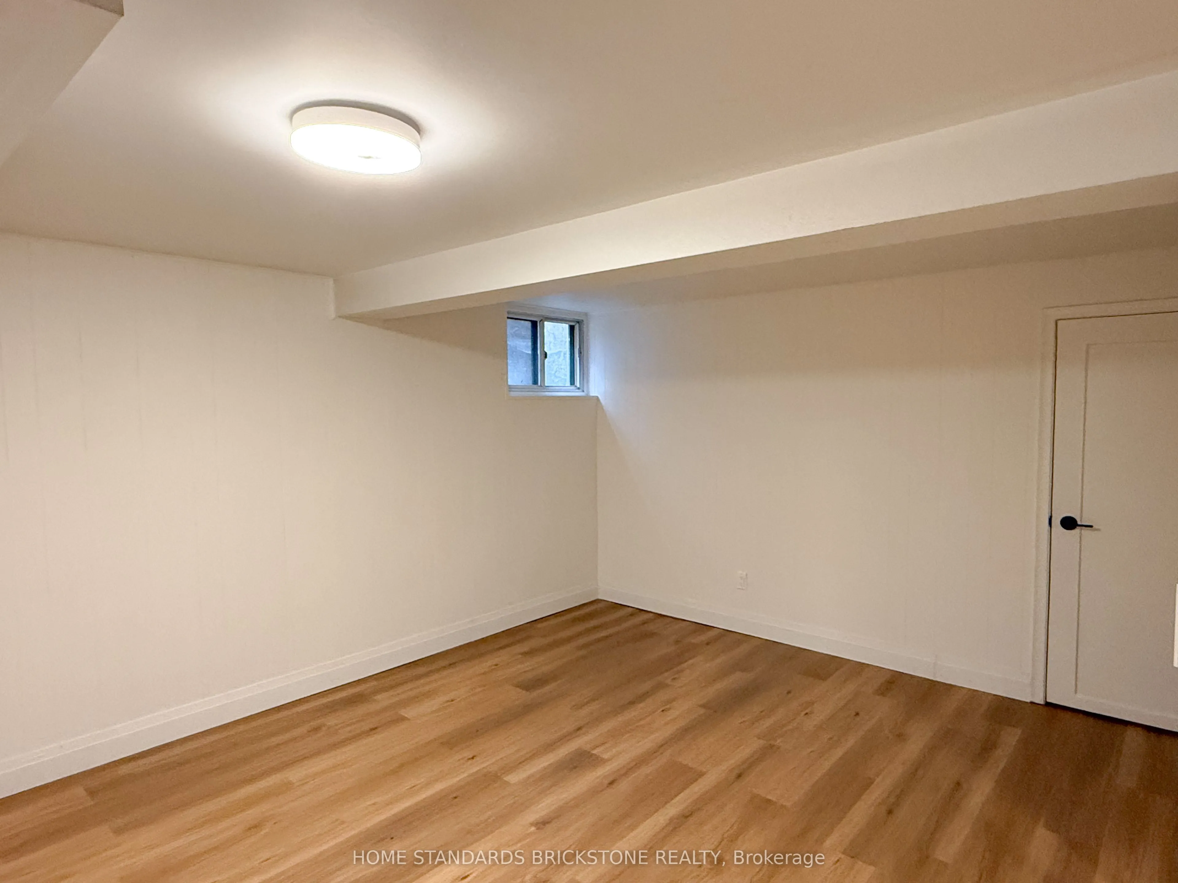 279 Cocksfield Avenue, #Basement