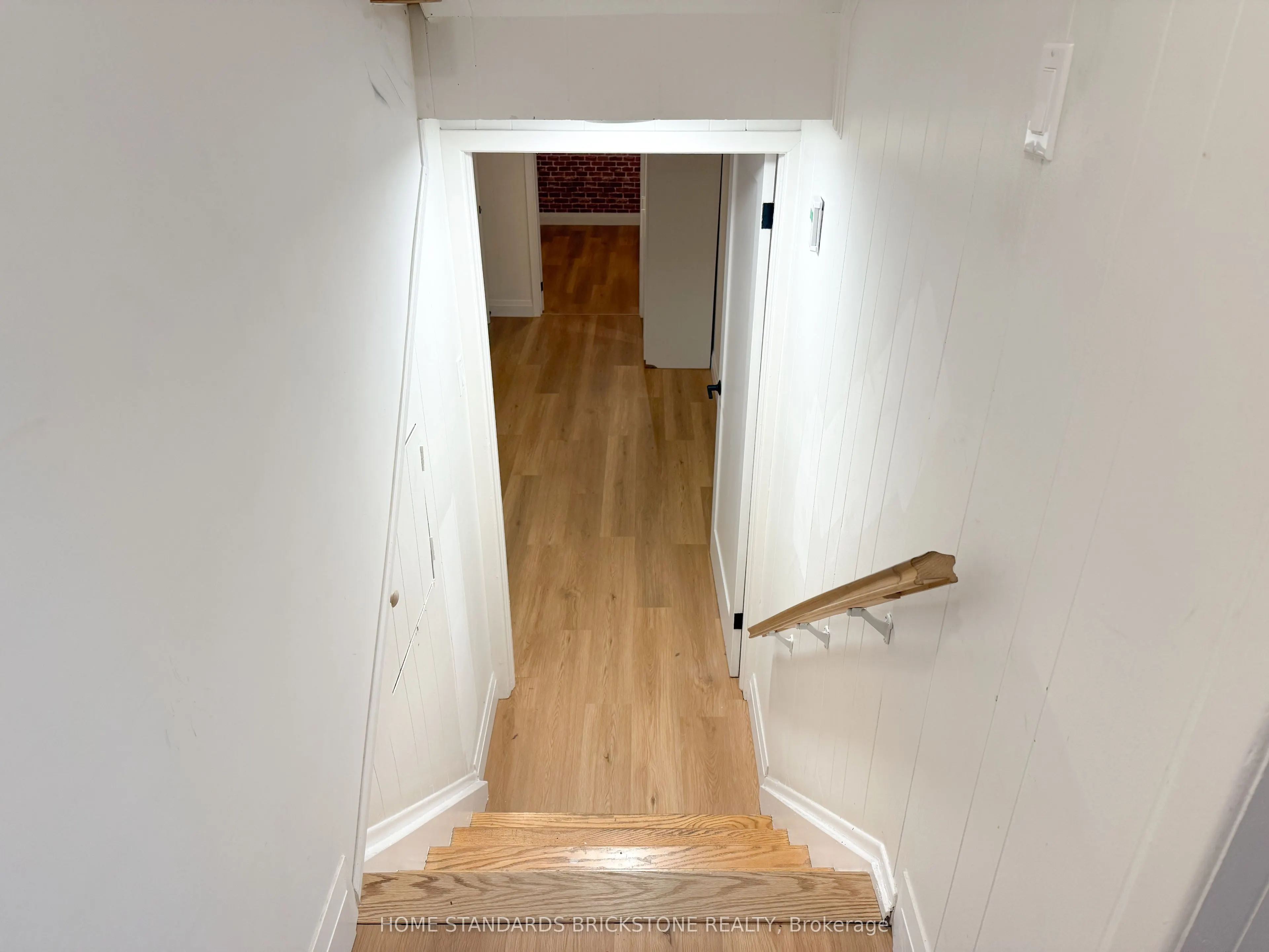 279 Cocksfield Avenue, #Basement