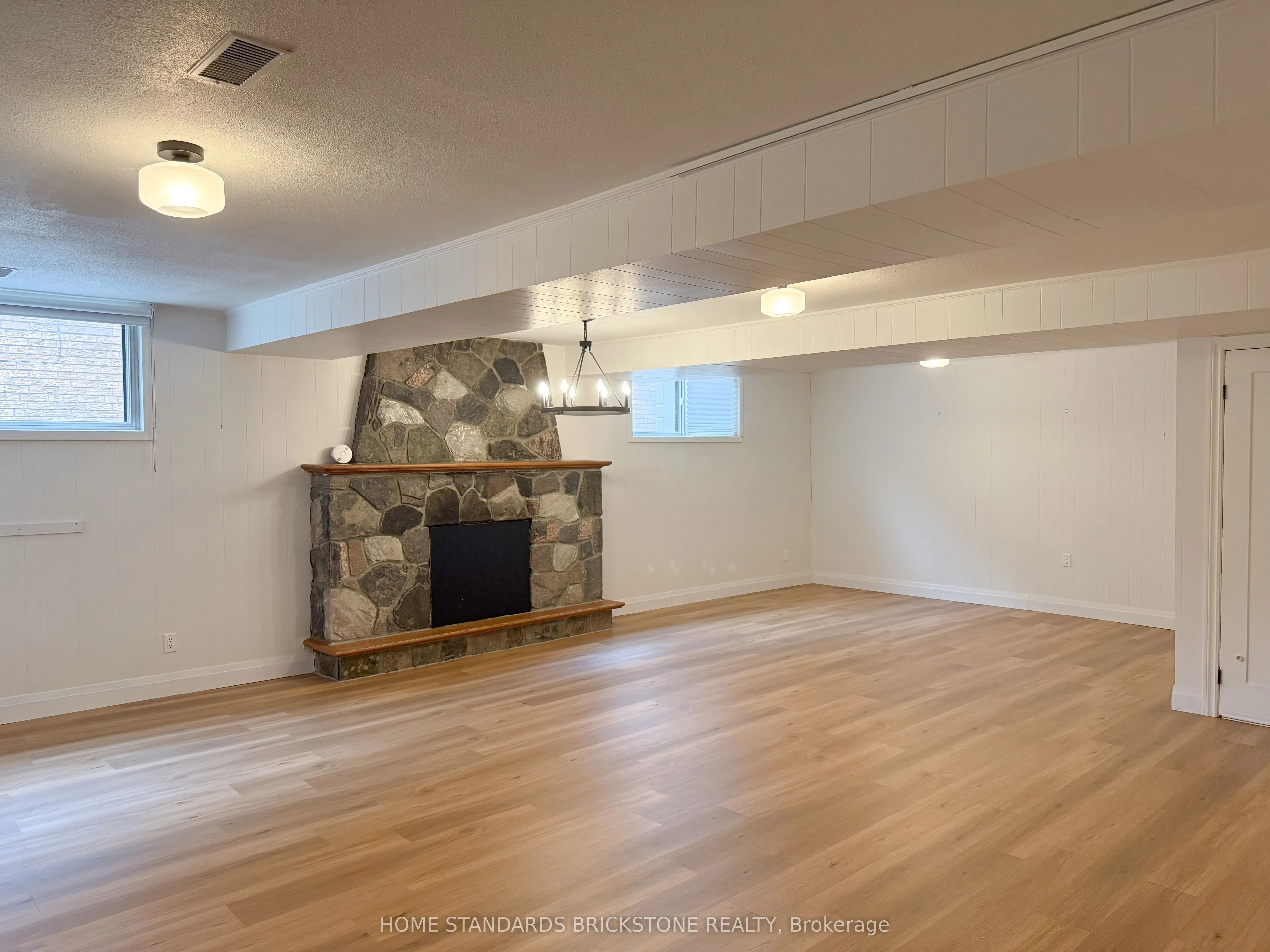 279 Cocksfield Avenue, #Basement