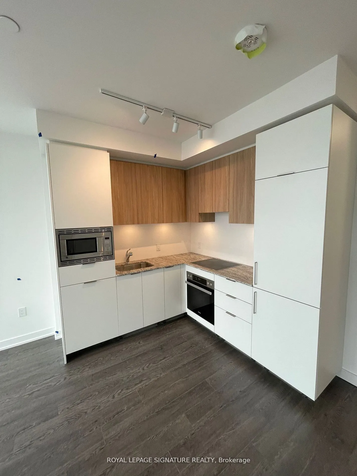 50 O'Neill Road, #801