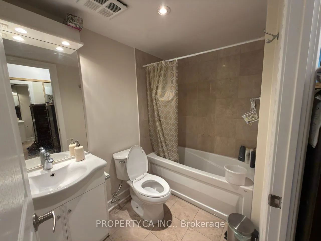 19 Avondale Avenue, #308