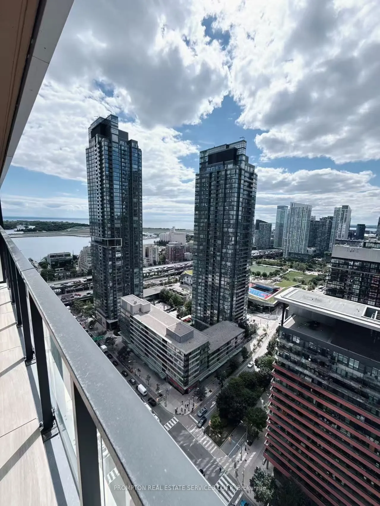 3 CONCORD CITYPLACE Way, #2915