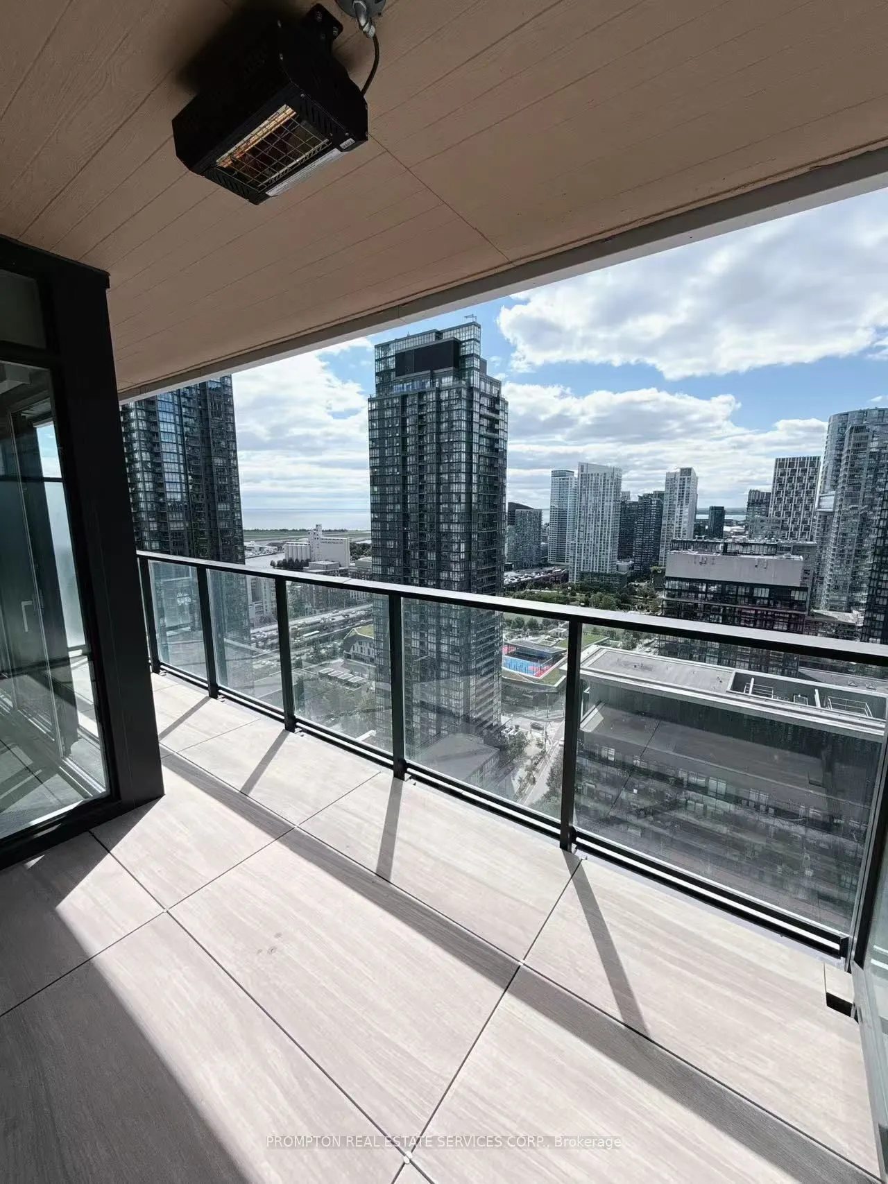 3 CONCORD CITYPLACE Way, #2915