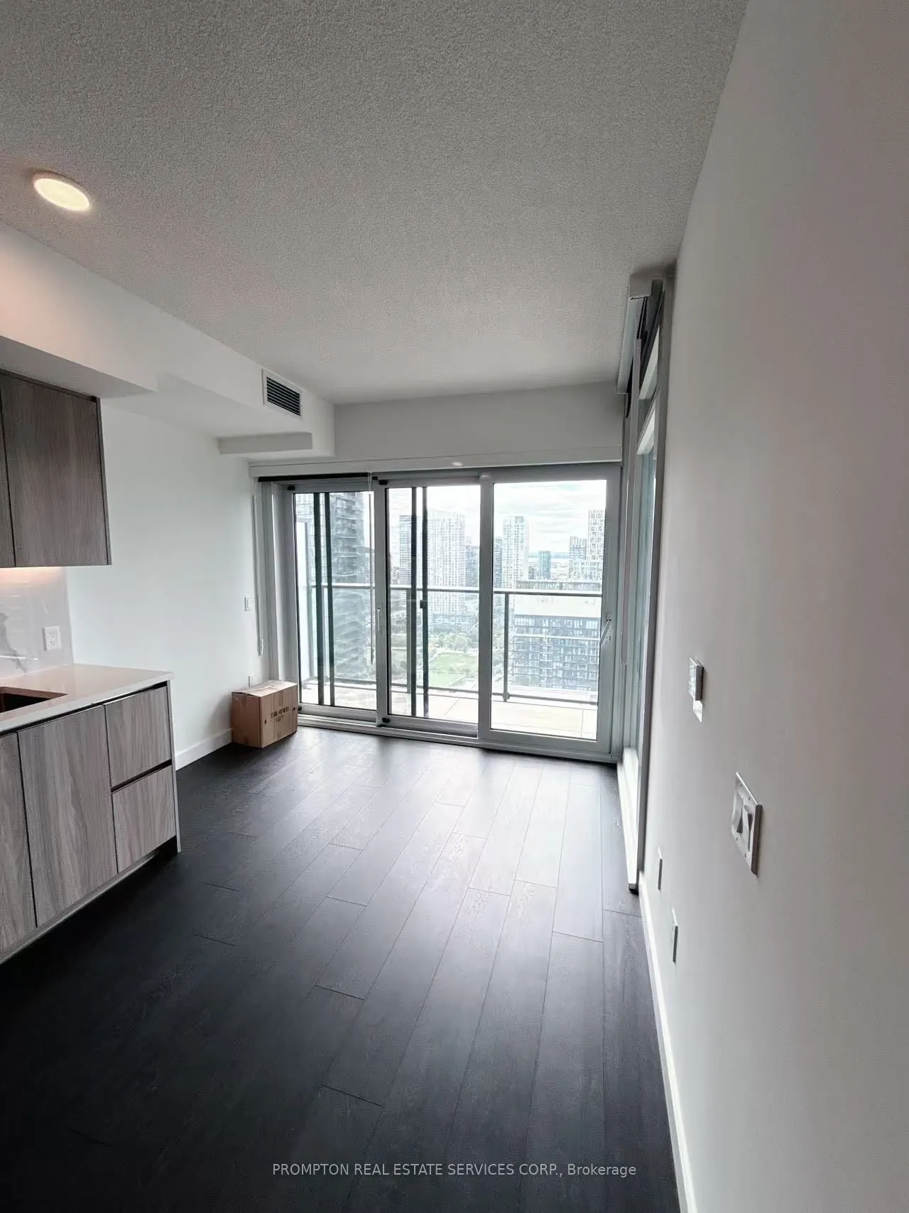 3 CONCORD CITYPLACE Way, #2915