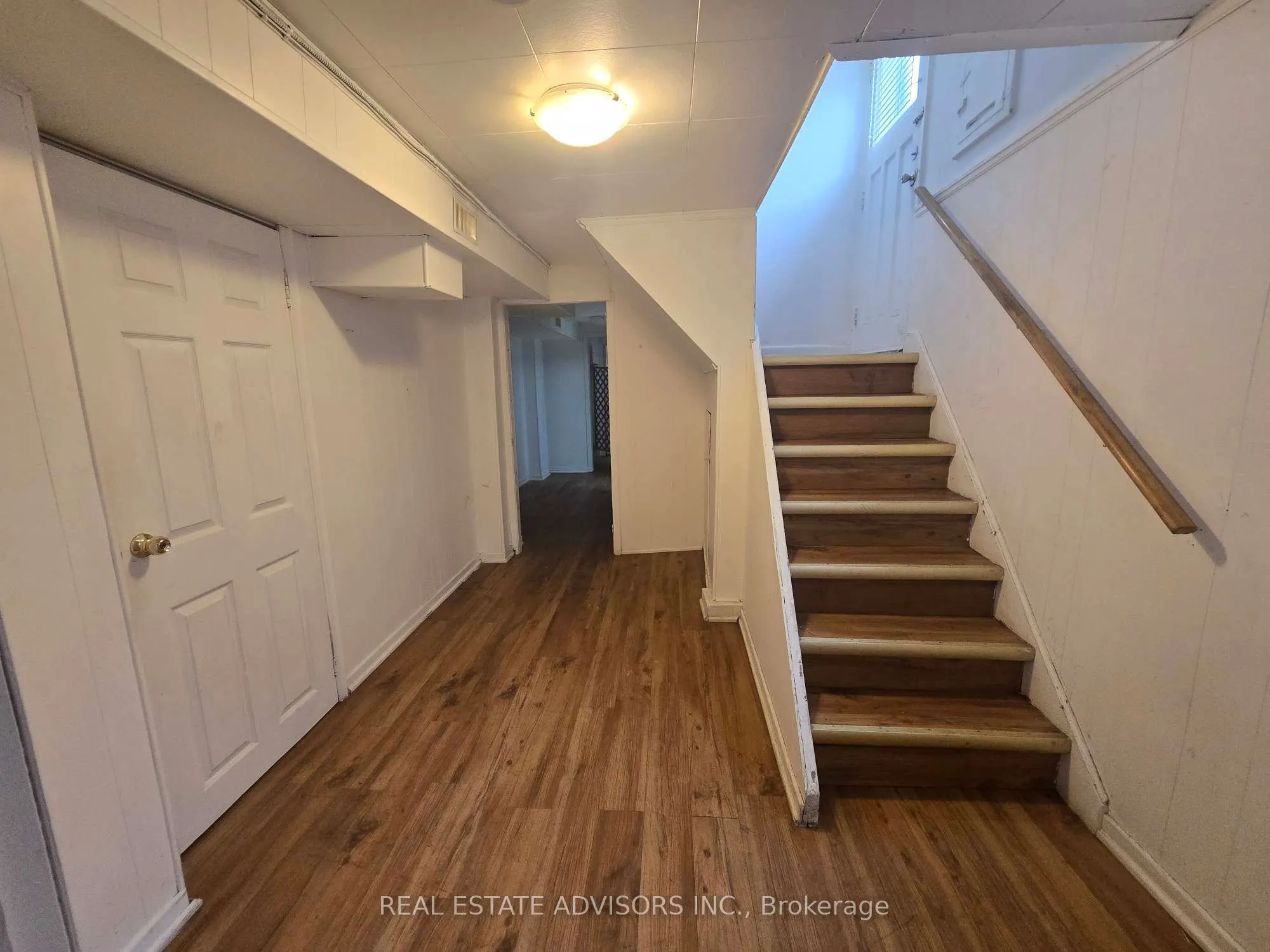 8 Virgilwood Drive