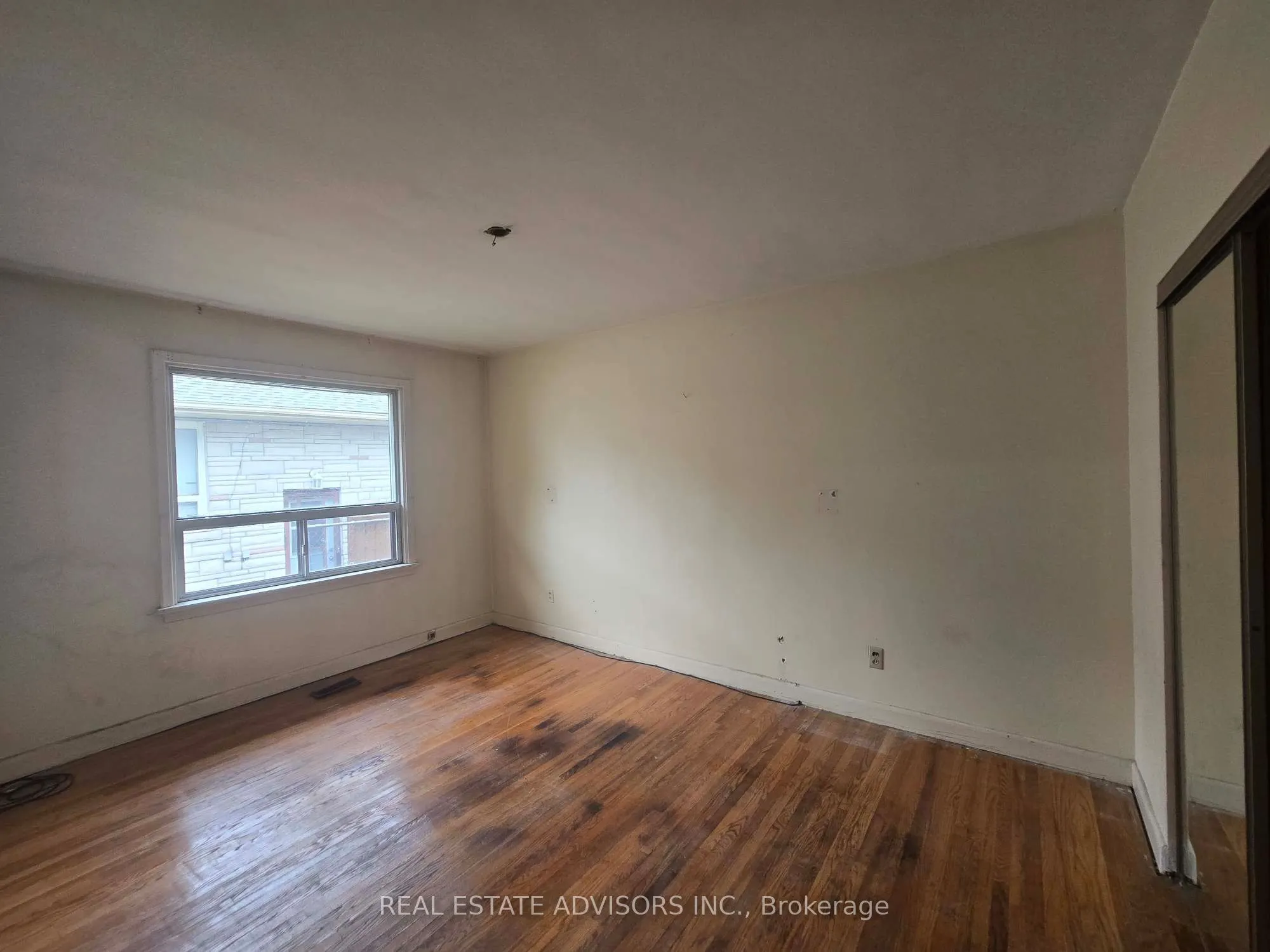 8 Virgilwood Drive