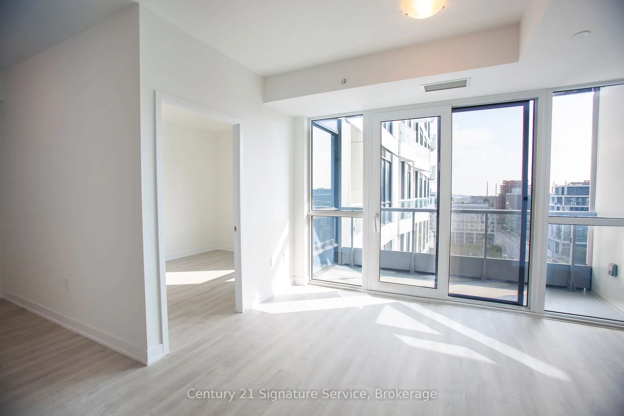 15 Richardson Street, #1310