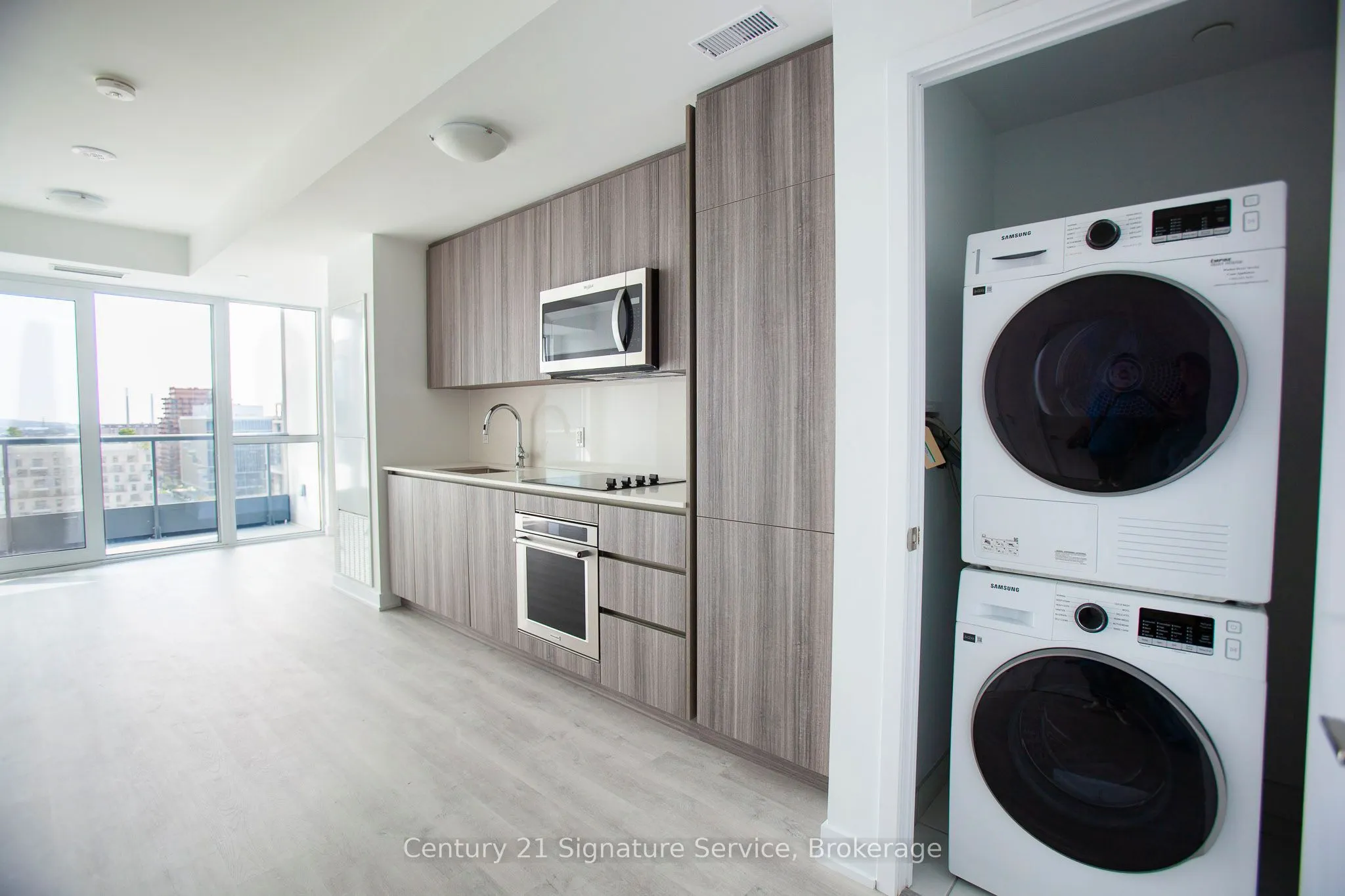 15 Richardson Street, #1310