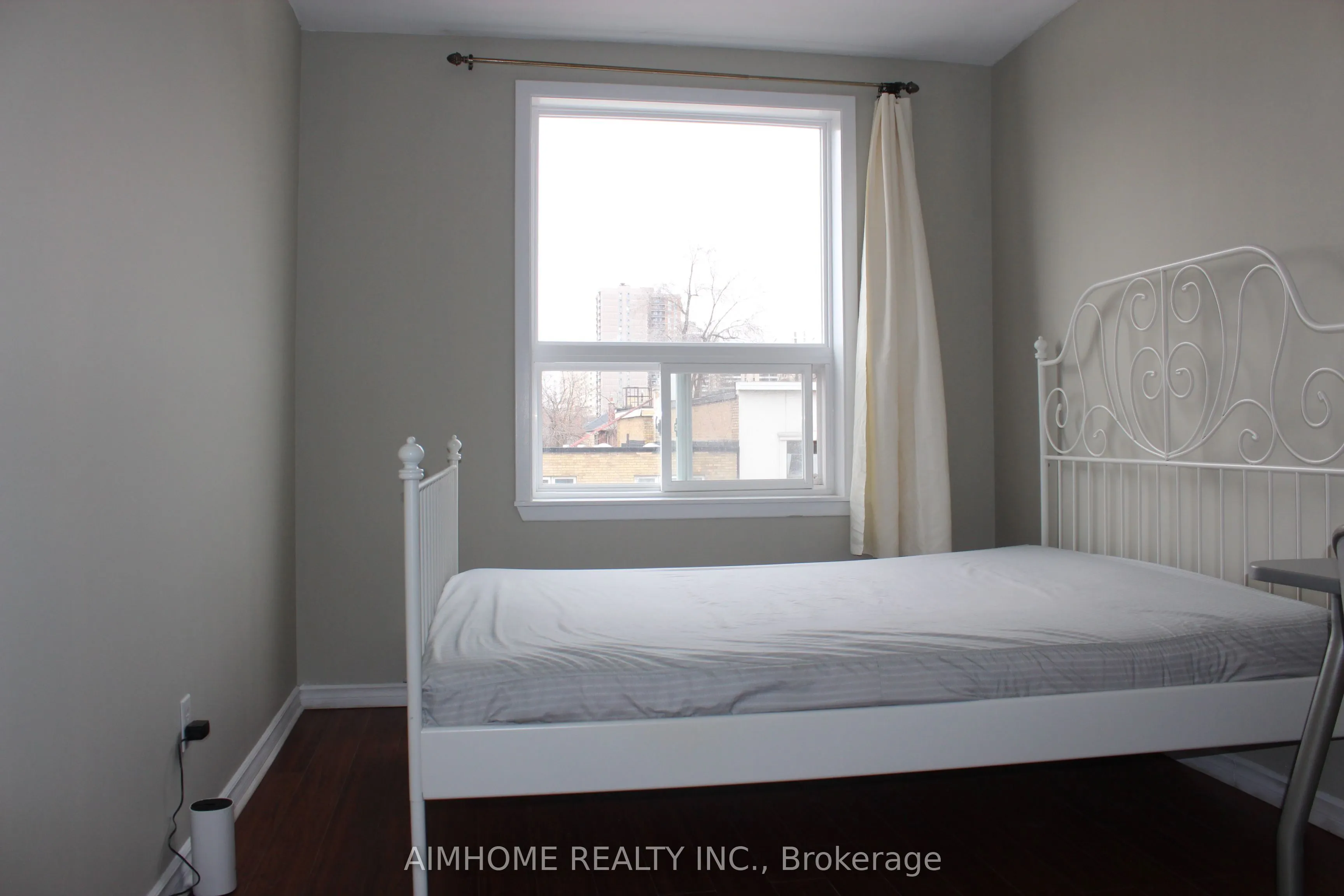 1483 Eglinton Avenue W, #Apt 1