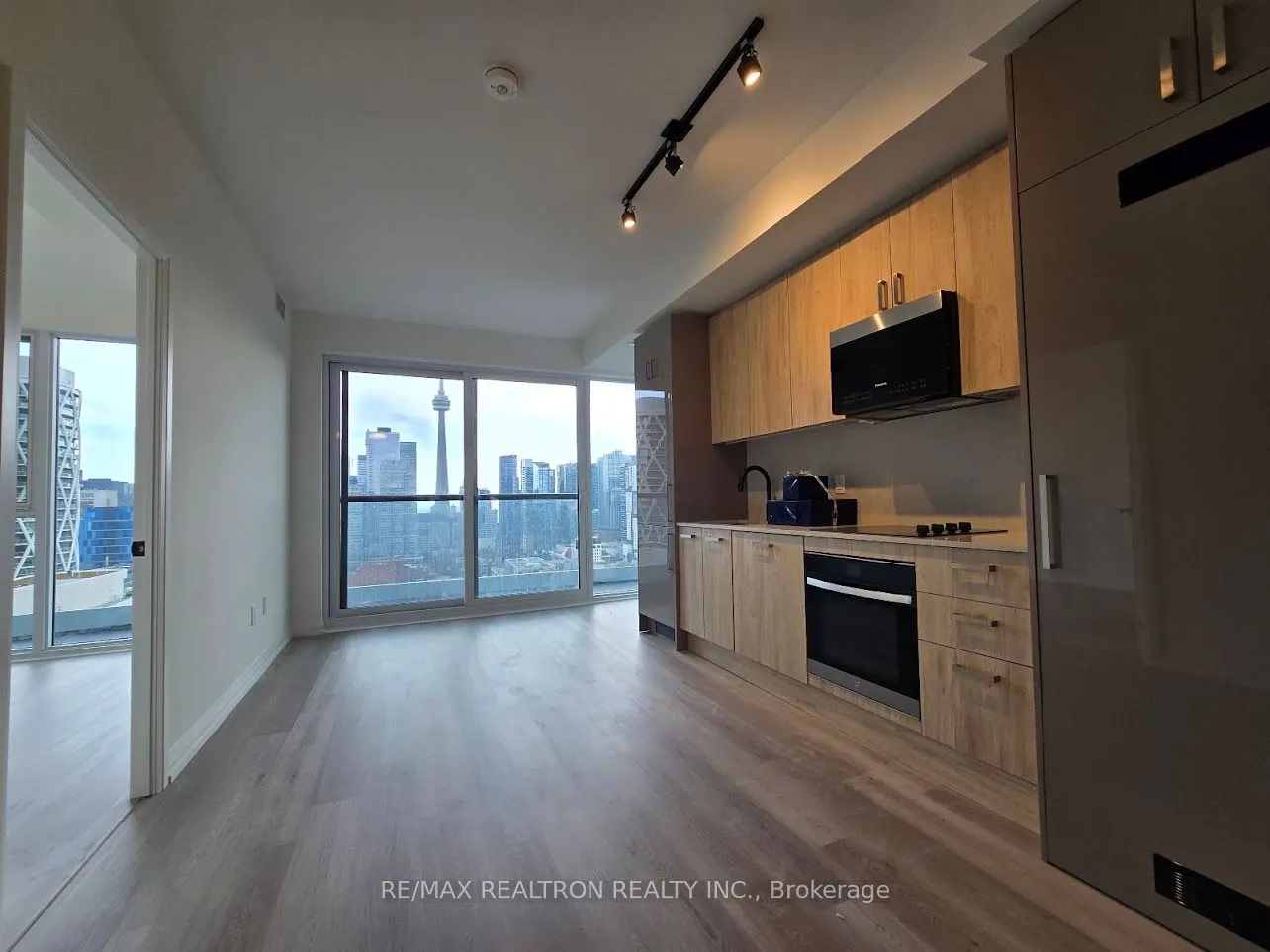280 Dundas Street, #2509