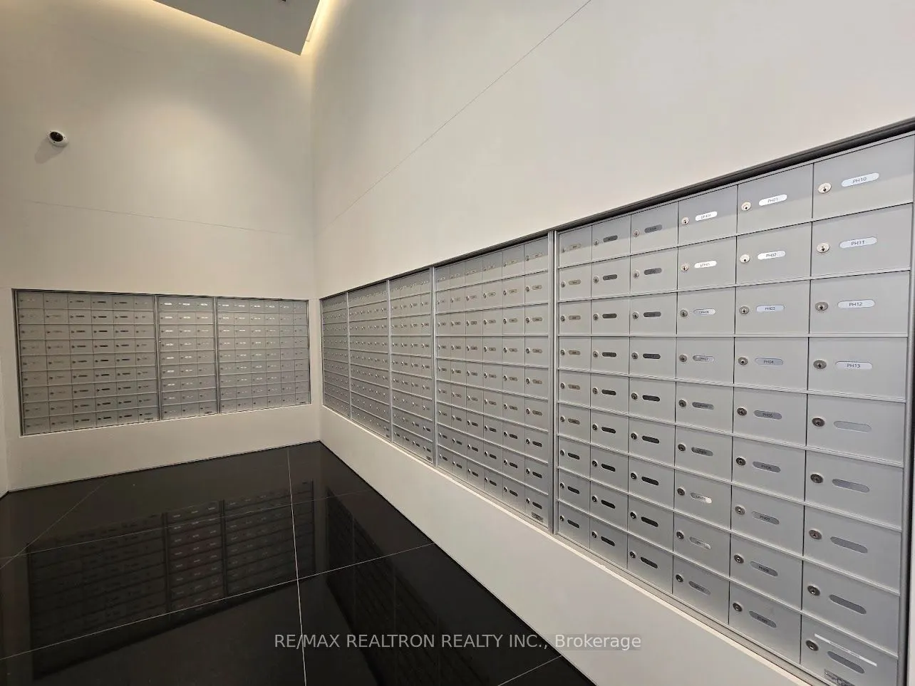 280 Dundas Street, #2509