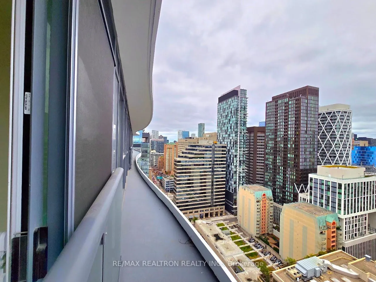 280 Dundas Street, #2509