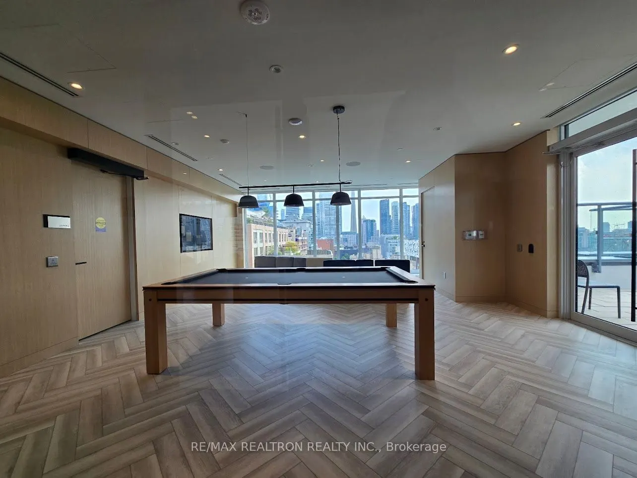 280 Dundas Street, #2509