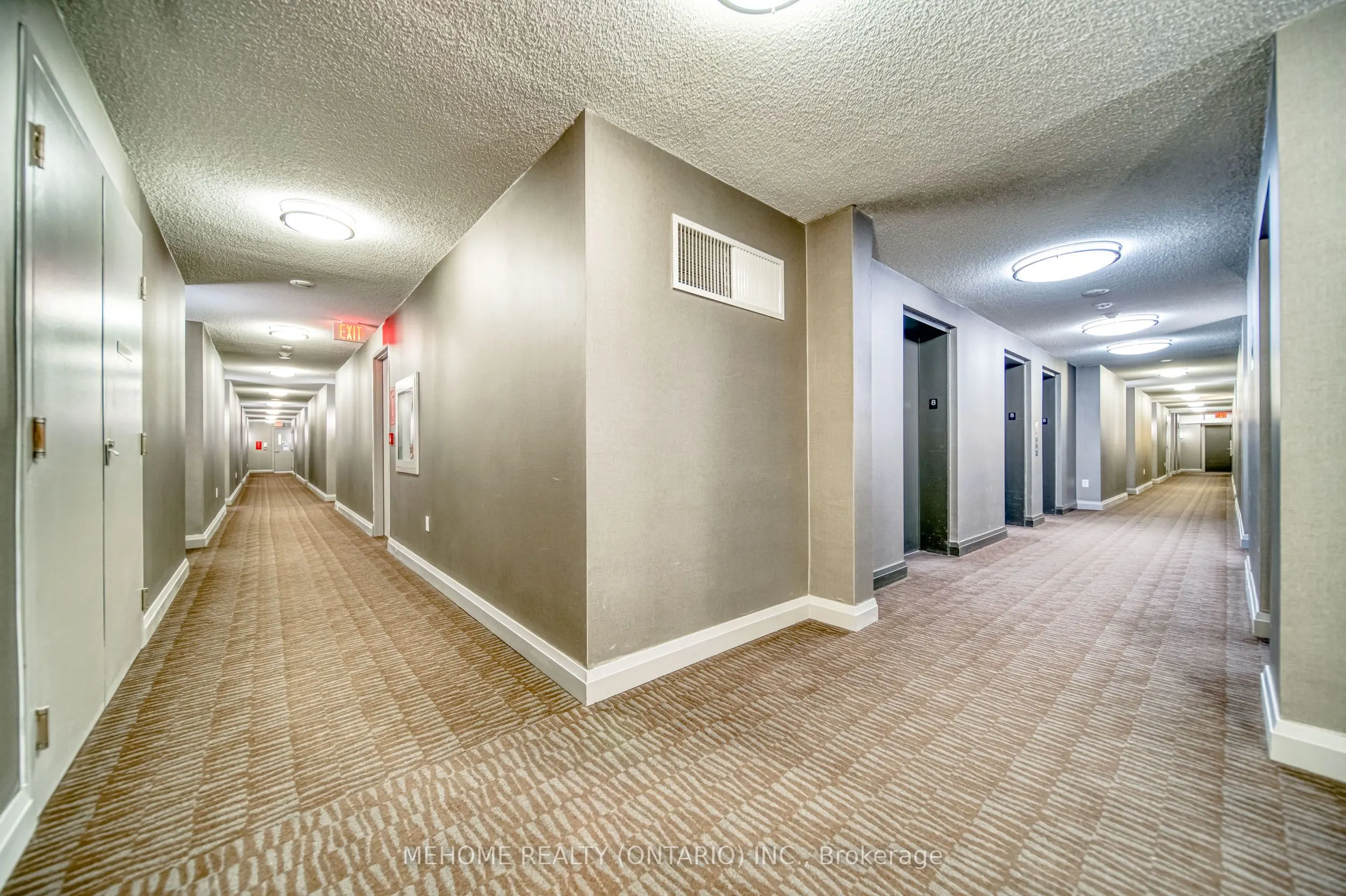 400 Adelaide Street E, #822